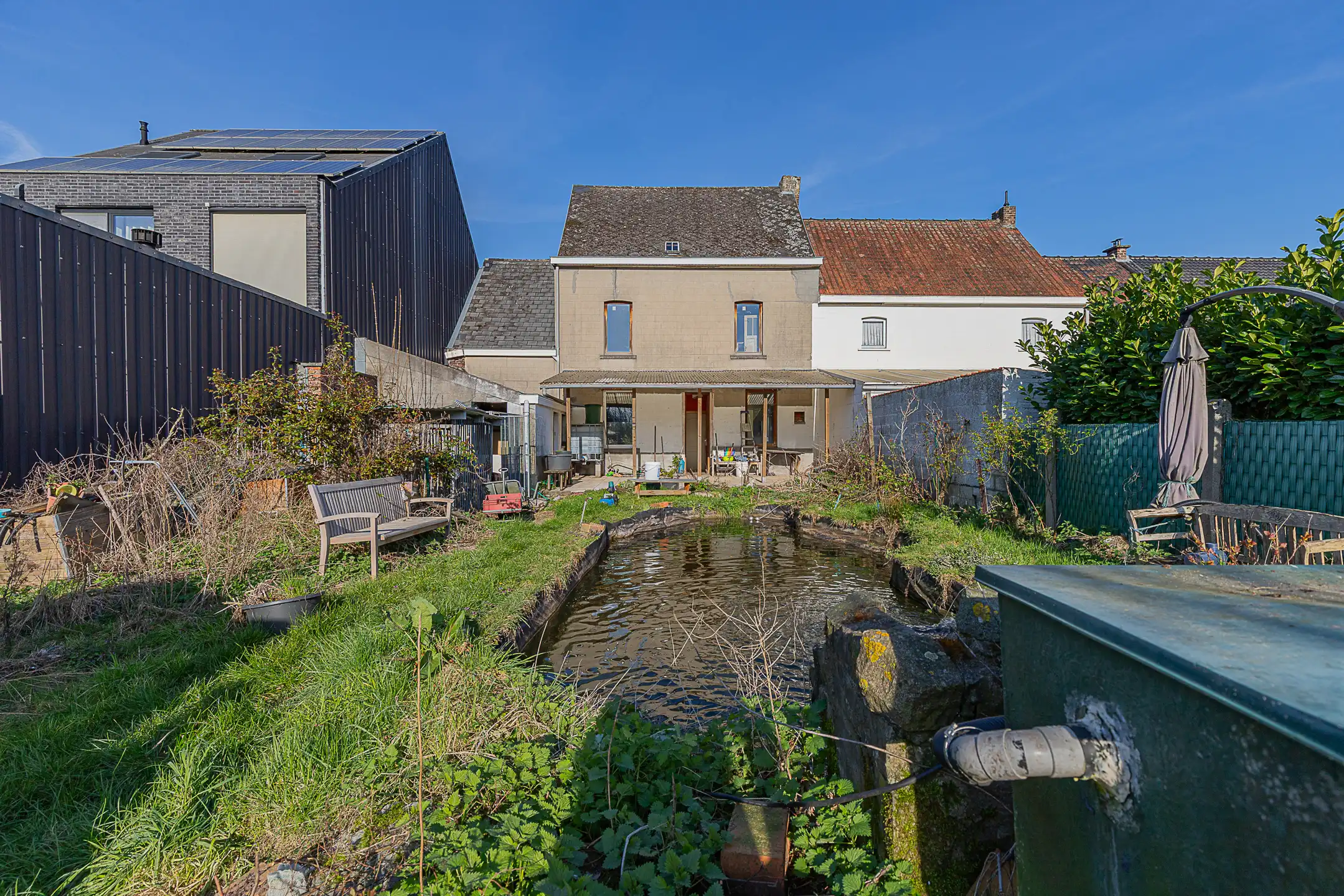 EREMBDEGM schitterend renovatieproject met grote tuin/garage foto 17