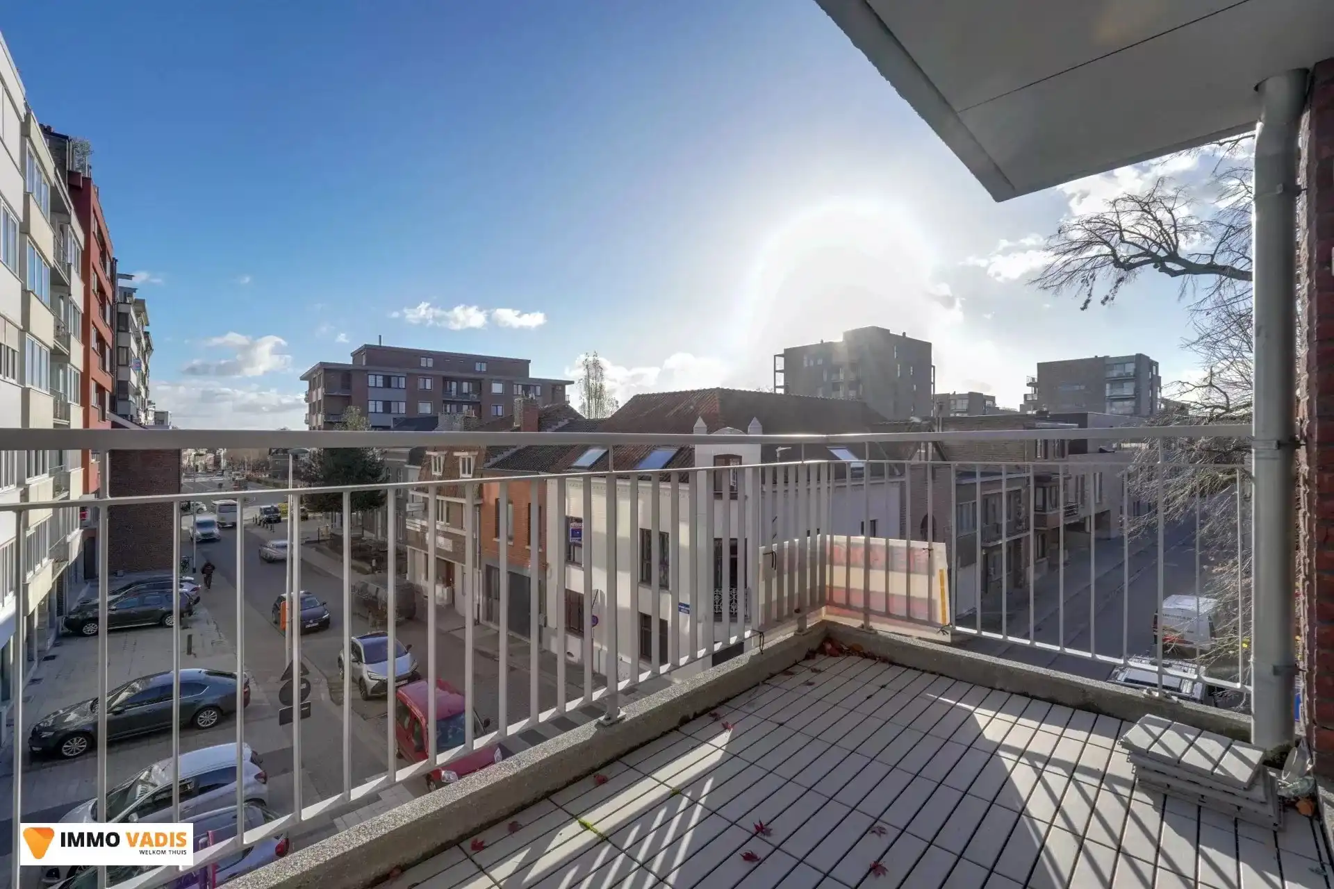 Ruim appartement met twee slaapkamers, terras en ondergrondse parkeerplaats foto 13