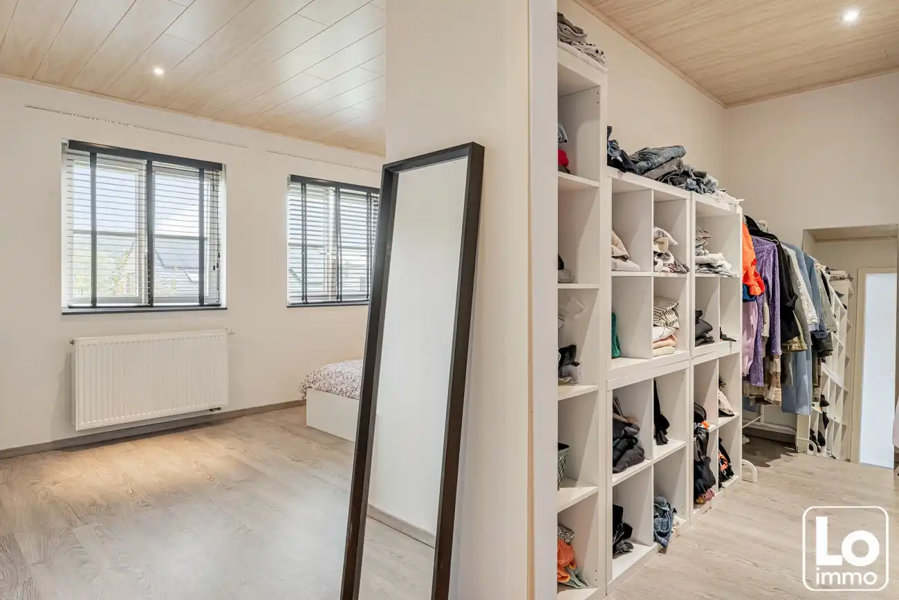 Instap klare ruime open woning met inpandige garage en een zuid georiënteerde tuin op een toplocatie nabij het centrum van Lochristi! foto 17