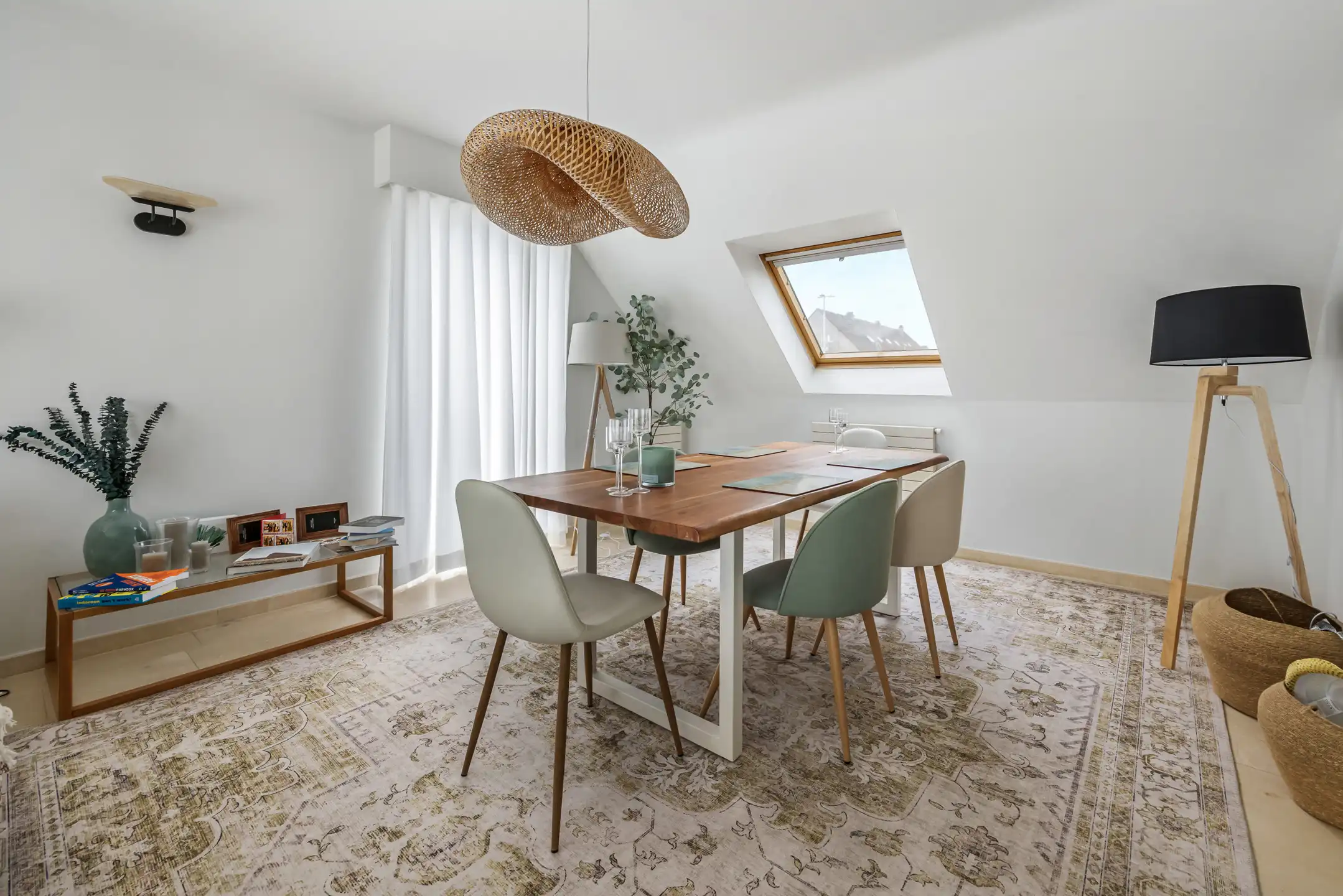 Centrale residentie met handelsruimte te Bilzen foto 5