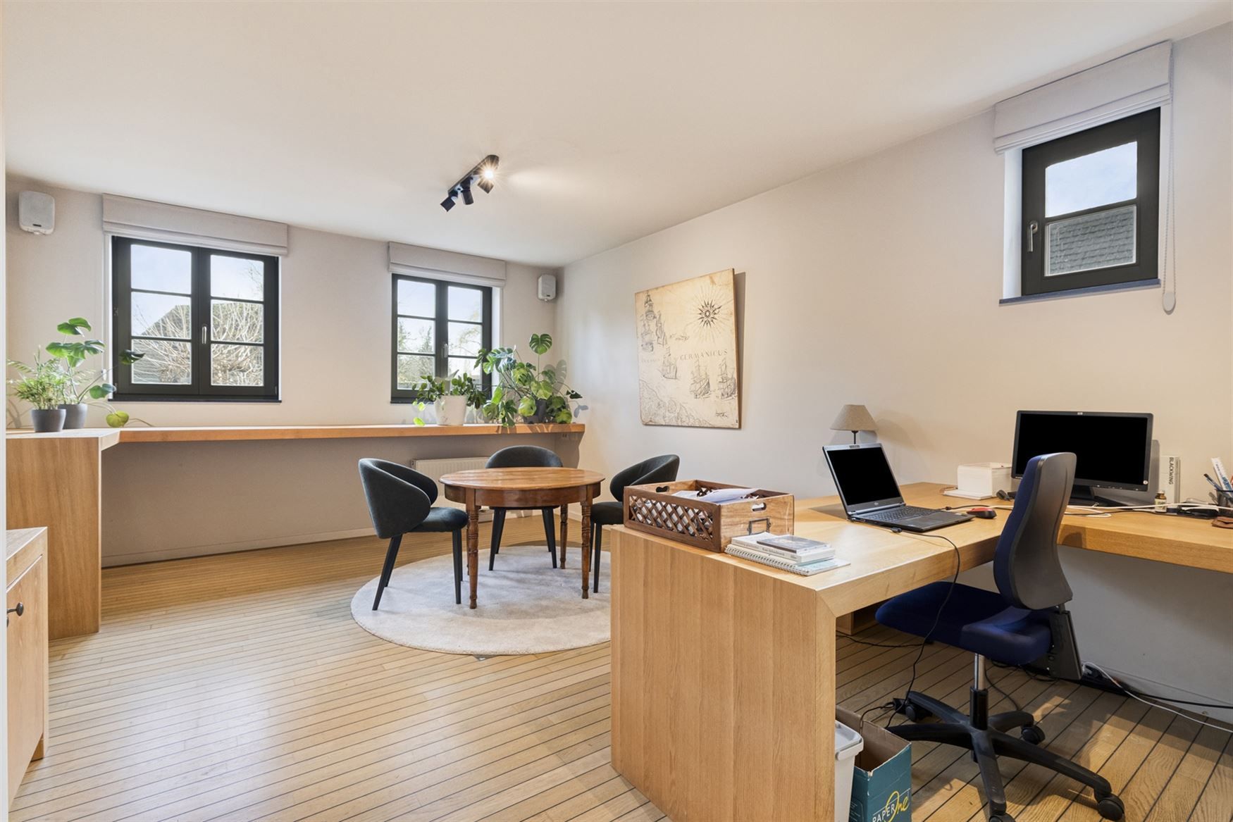 Praktijkruimte foto {{pictureIndex}}