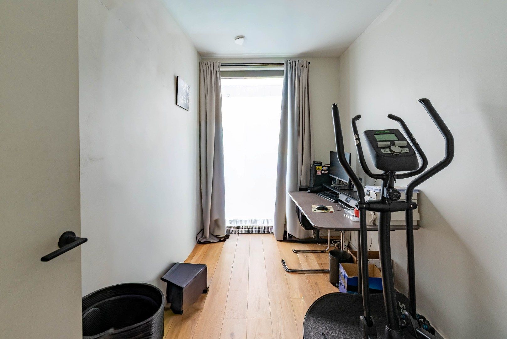 Energie-zuinig nieuwbouw appartement met 2 slk en terras foto 14