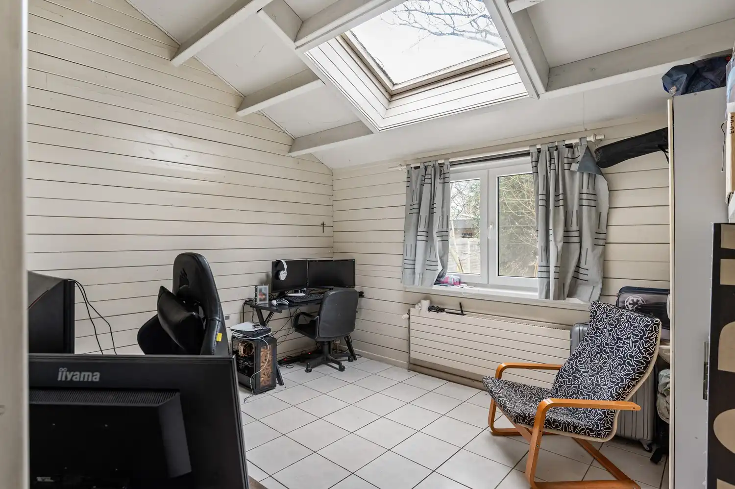 Te renoveren open bebouwing met 3 slaapkamers & grote tuin te Schoten! foto 9