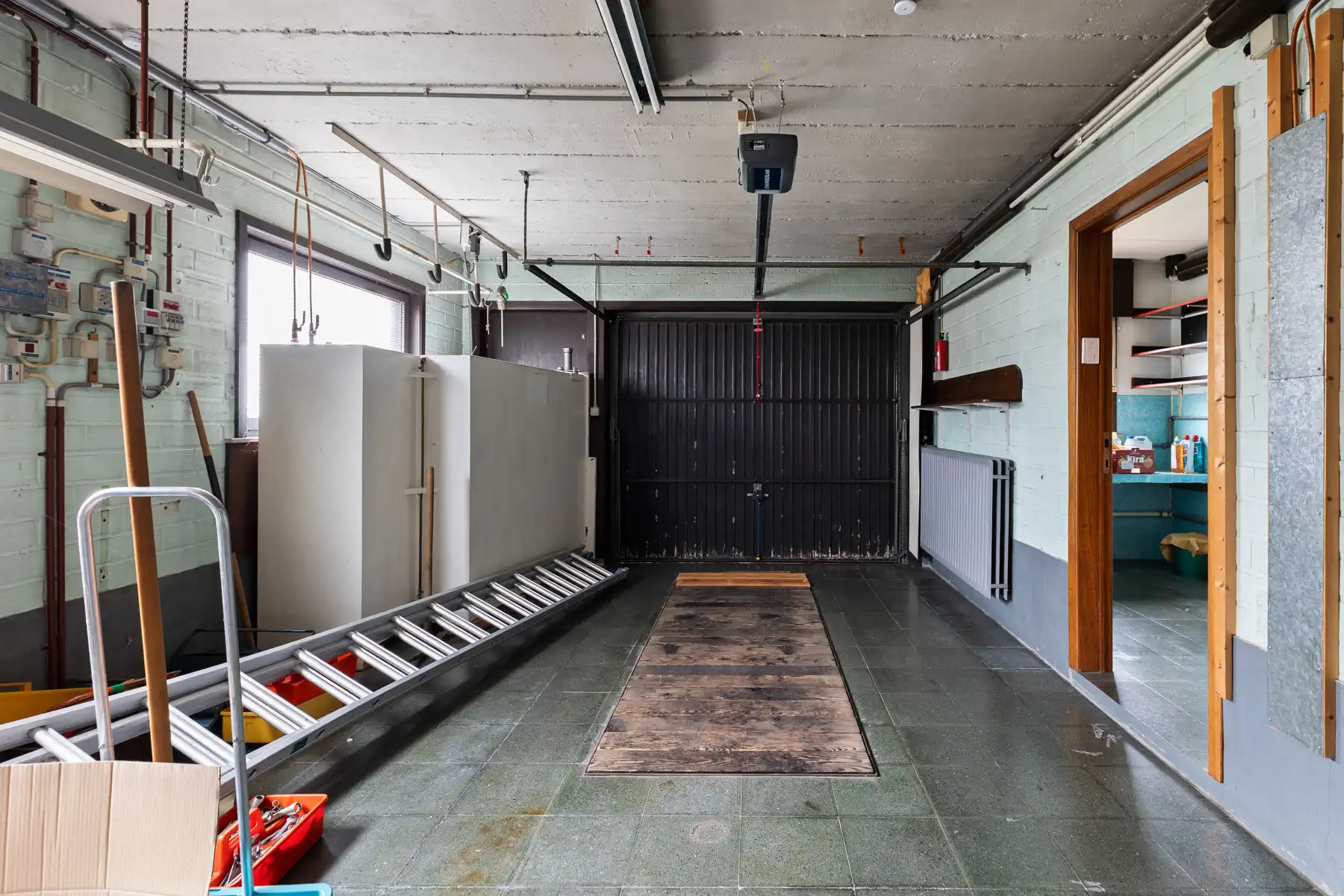 Te renoveren woning in een residentiële wijk in Lotenhulle foto 13