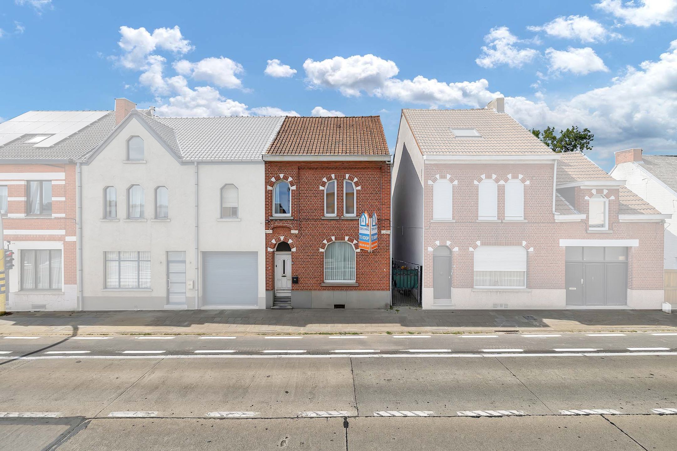 Hoofdfoto van de publicatie: Op te frissen/te renoveren woning op strategische locatie