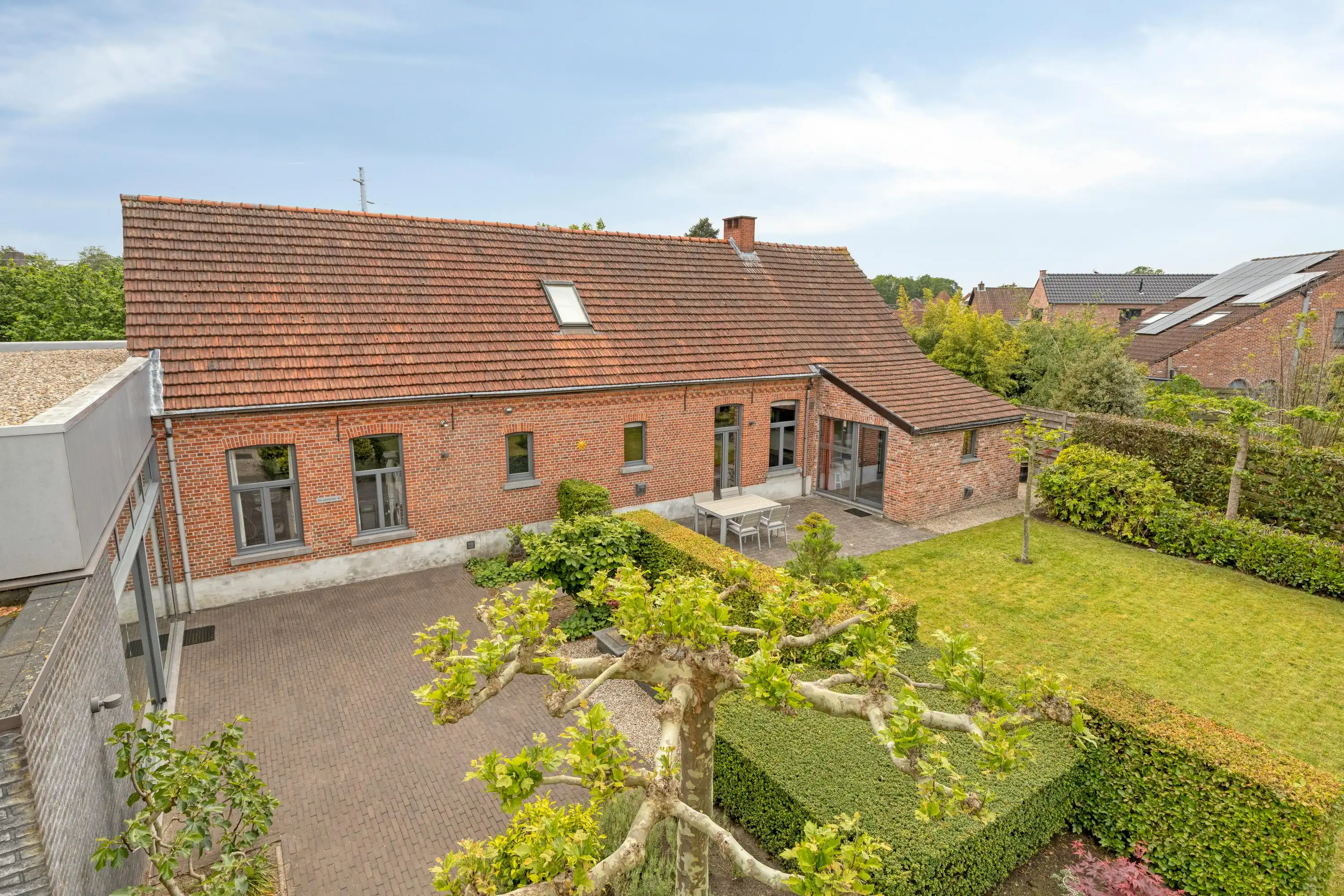 Charmant gerenoveerde hoeve met polyvalente praktijkruimte! foto 15