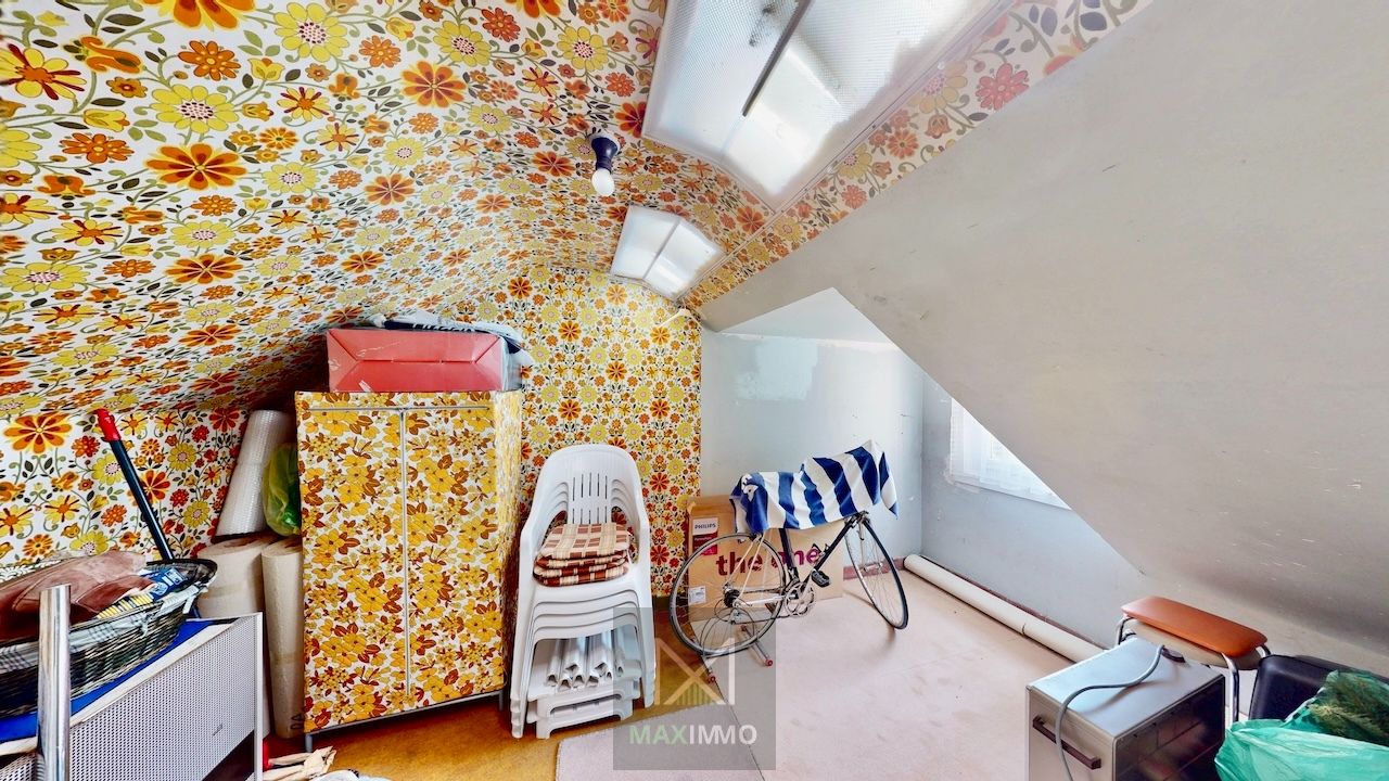 Te renoveren woning met potentieel op toplocatie in Wevelgem foto 13
