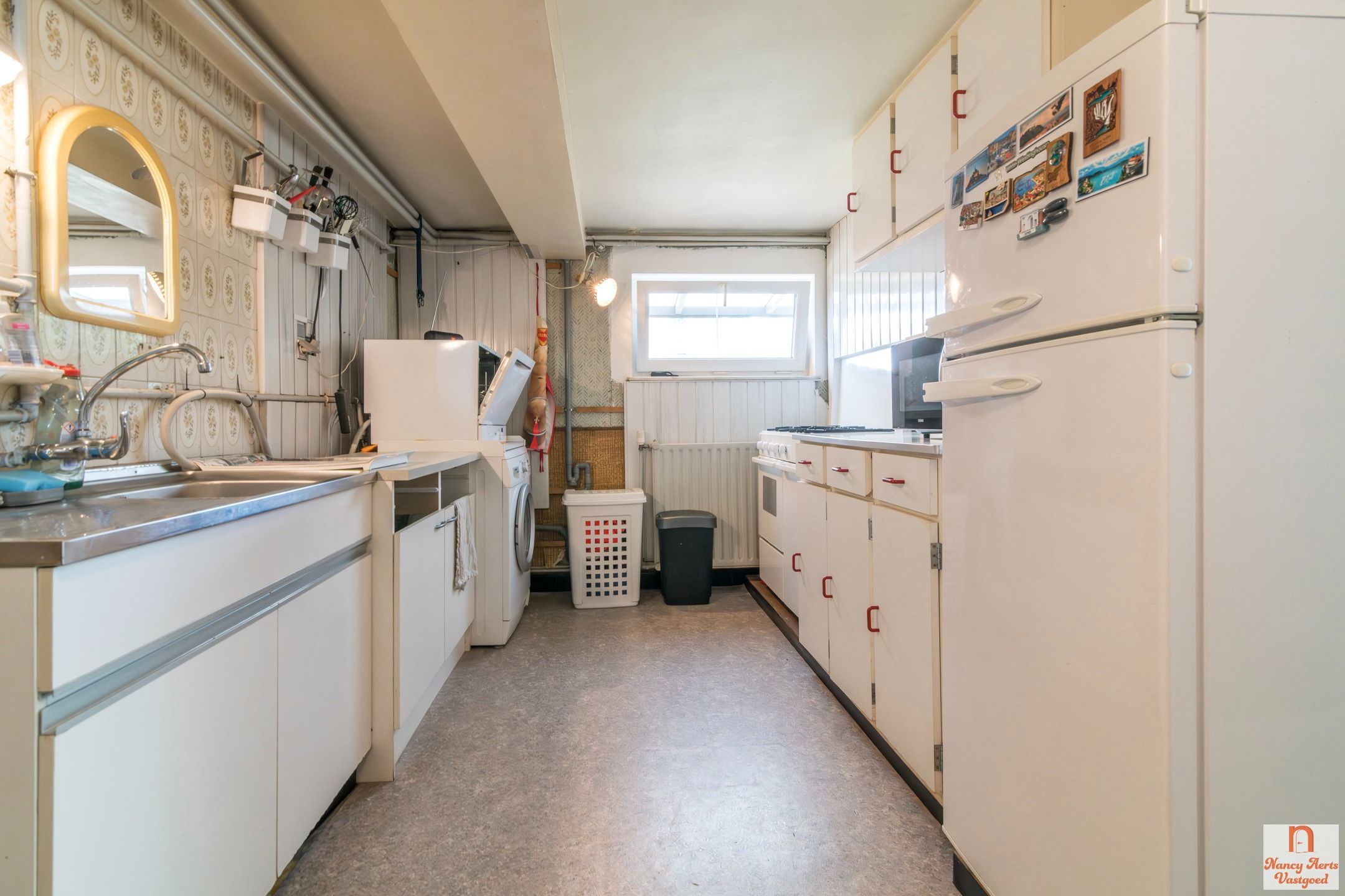 Split-level woning met veel ruimte en potentieel foto 15
