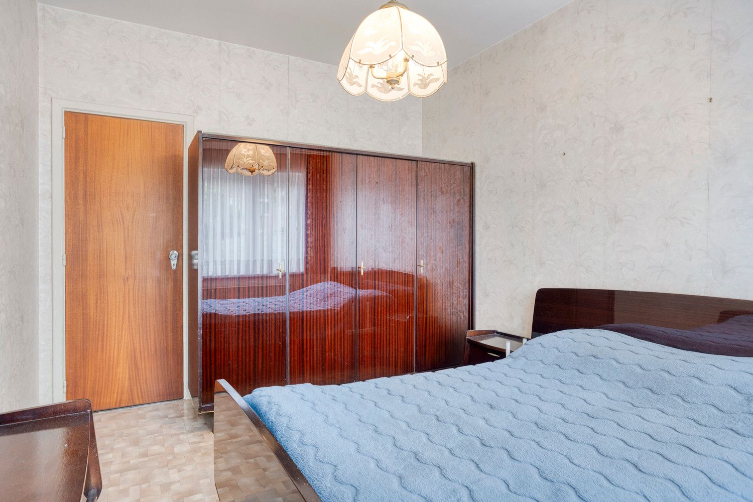 Te renoveren gelijkvloers appartement met 2 slaapkamers en tuin! foto 21