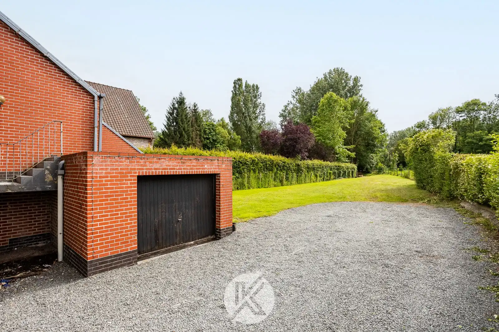Uniek renovatieproject met ruimte en karakter foto 19