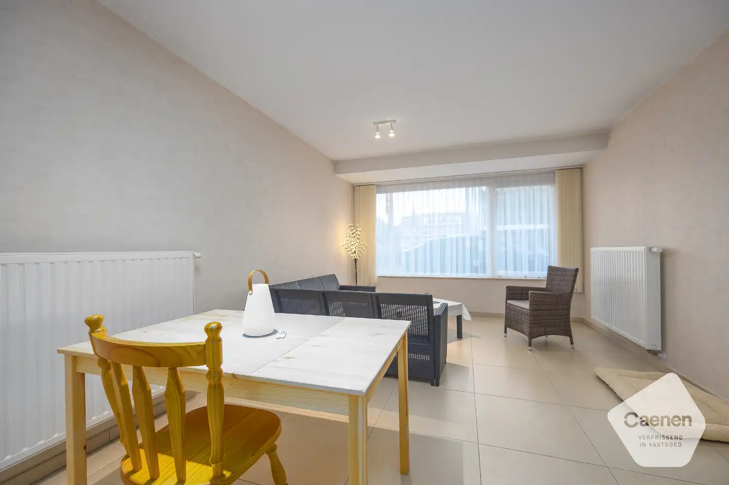 Gelijkvloers appartement te Mariakerke te huur foto 2