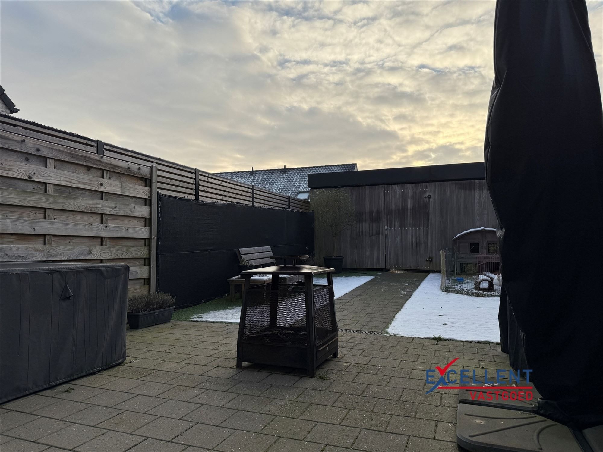 Recente nieuwbouwwoning met tuin te huur in Heule foto 4