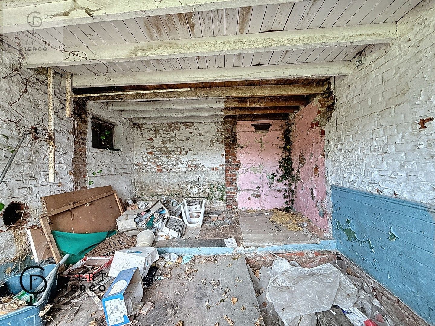 Uniek renovatie- of nieuwbouwproject in hartje Landen foto 10