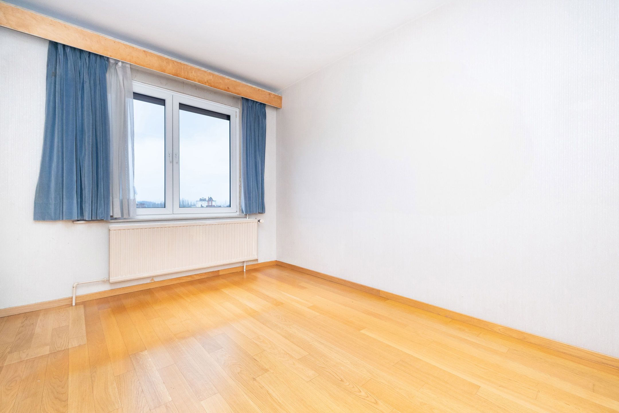 2 slaapkamerappartement + verplichte garage foto 11