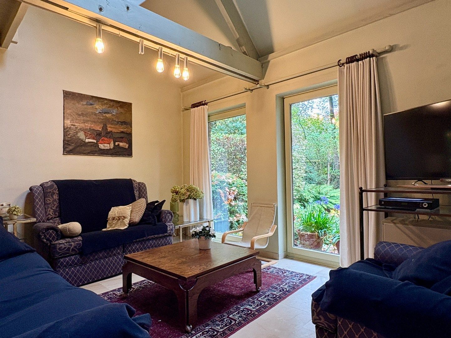 Wonen in het bos met een totale opp van 1679m². foto 5
