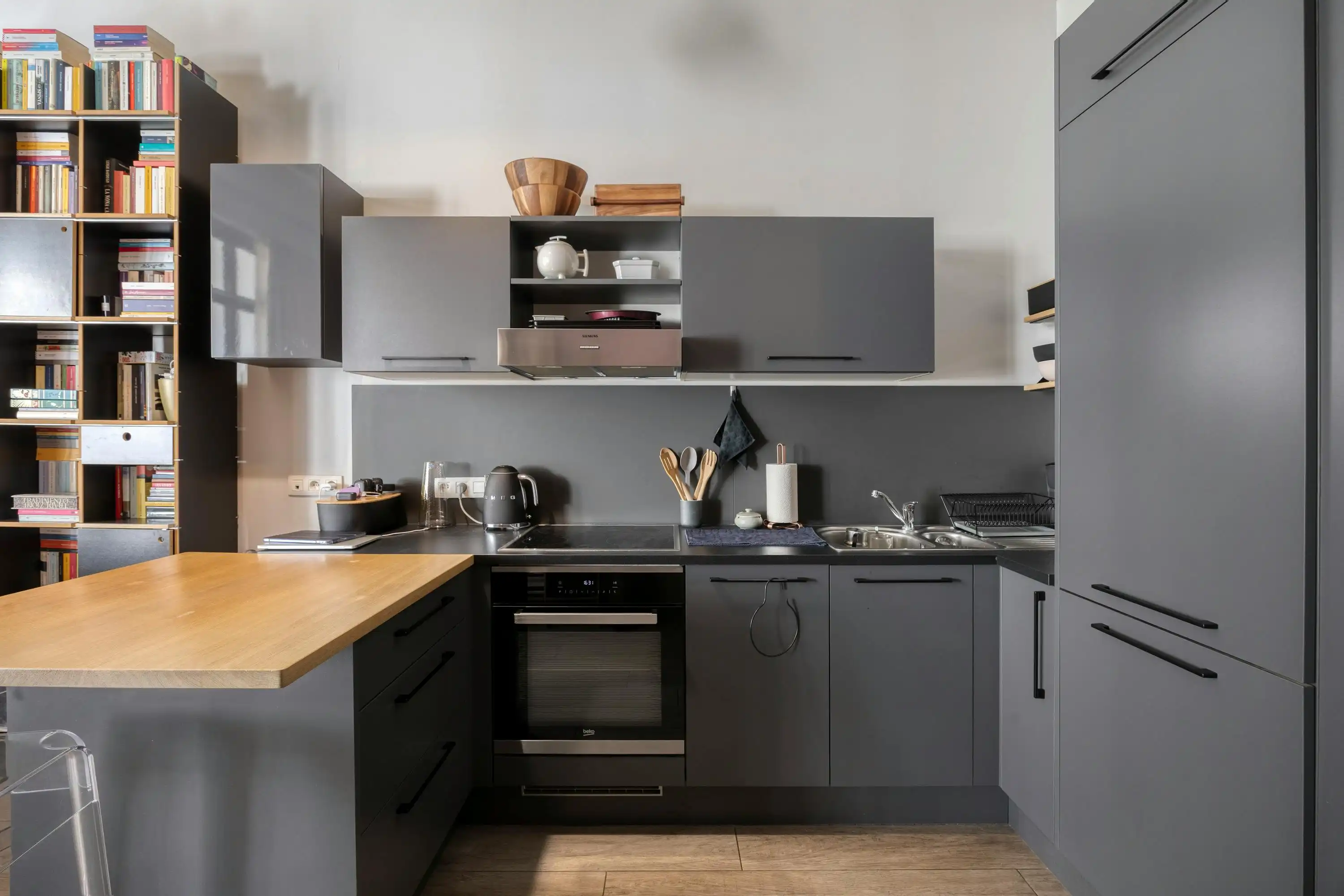 Prachtig 1-kamerappartement aan Sint-Katelijne te koop foto 12