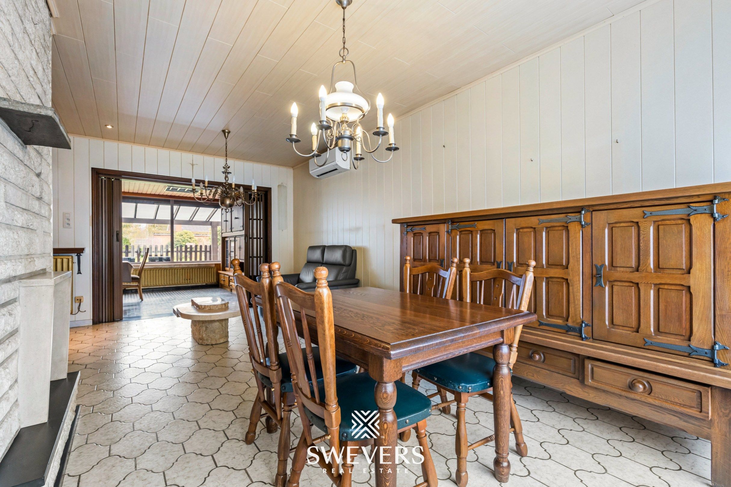 Woning met 4 slaapkamers op ruim perceel van 7a 06ca foto 6