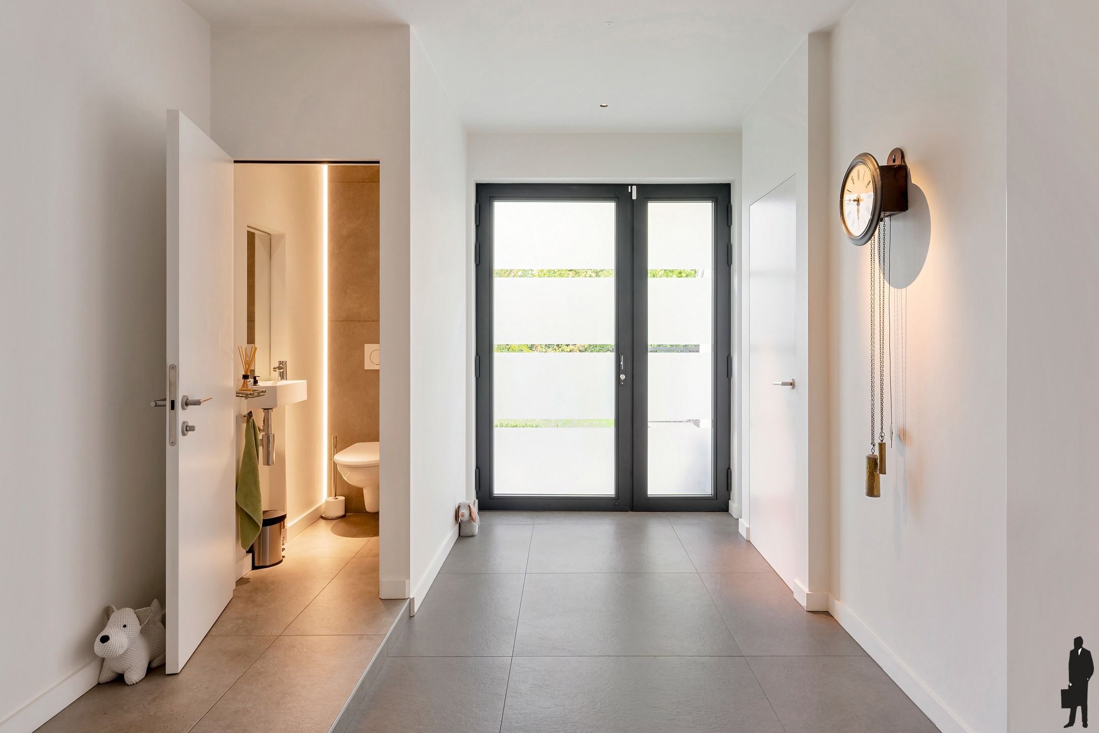 Gerenoveerde villa ideaal voor vrije beroepen! foto 4