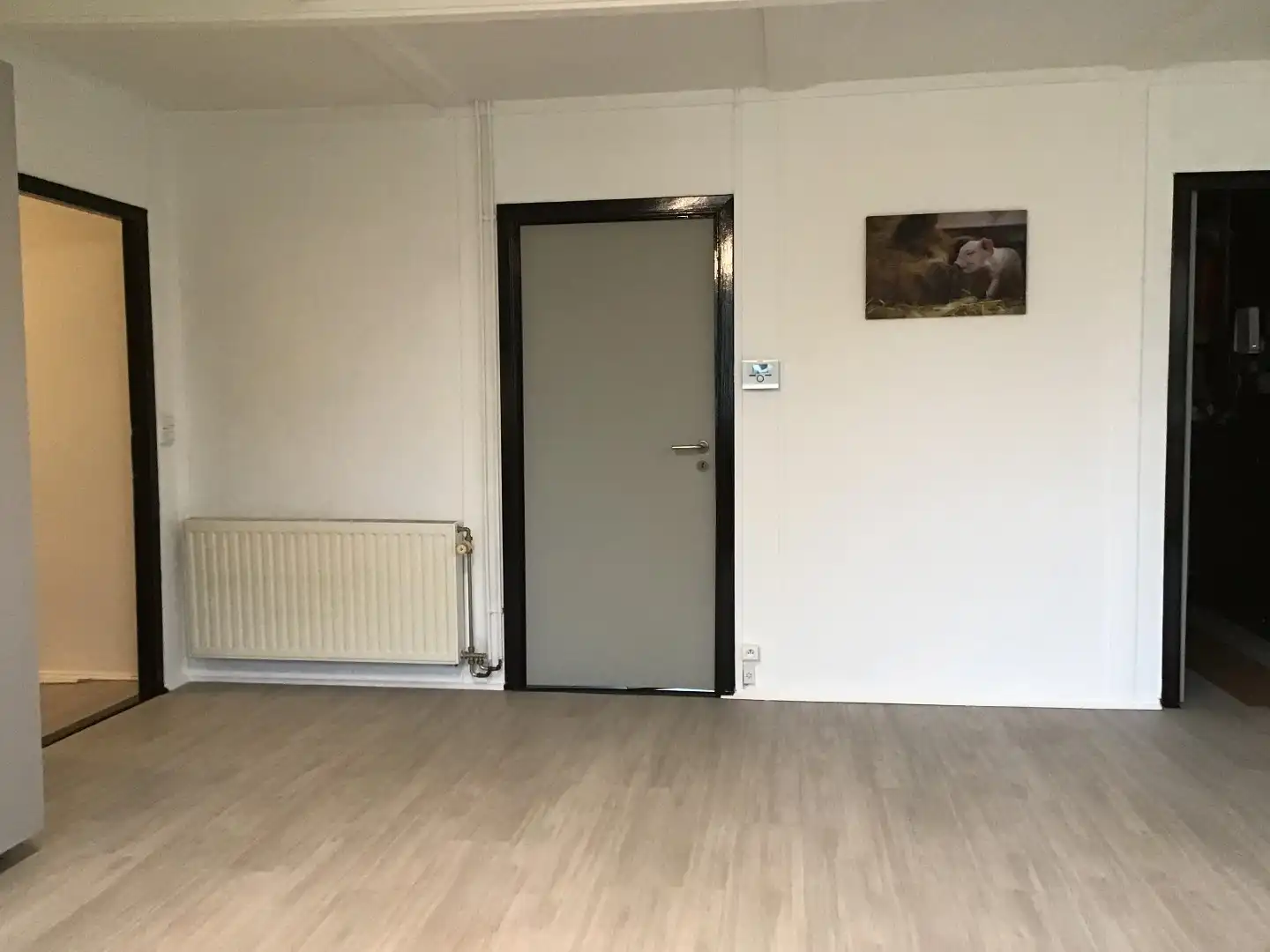 Laagbouwwoning met 2 slpk, carport en tuin foto 4