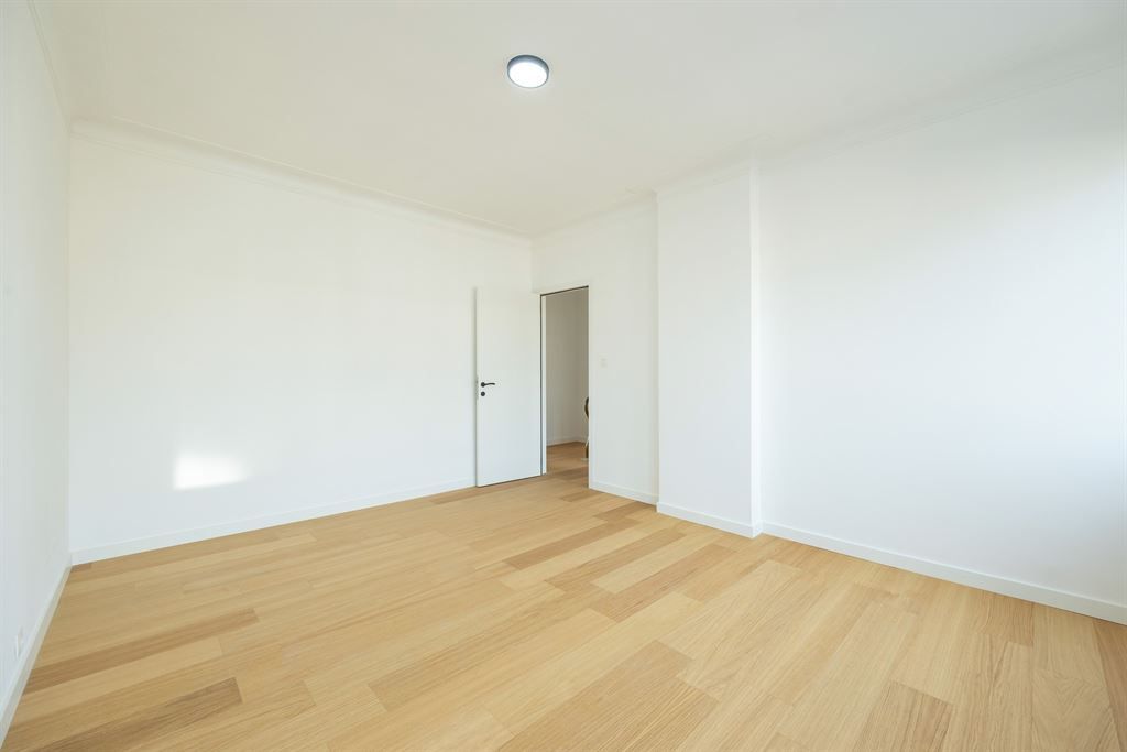 Gerenoveerde woning met zuidgerichte tuin foto 22