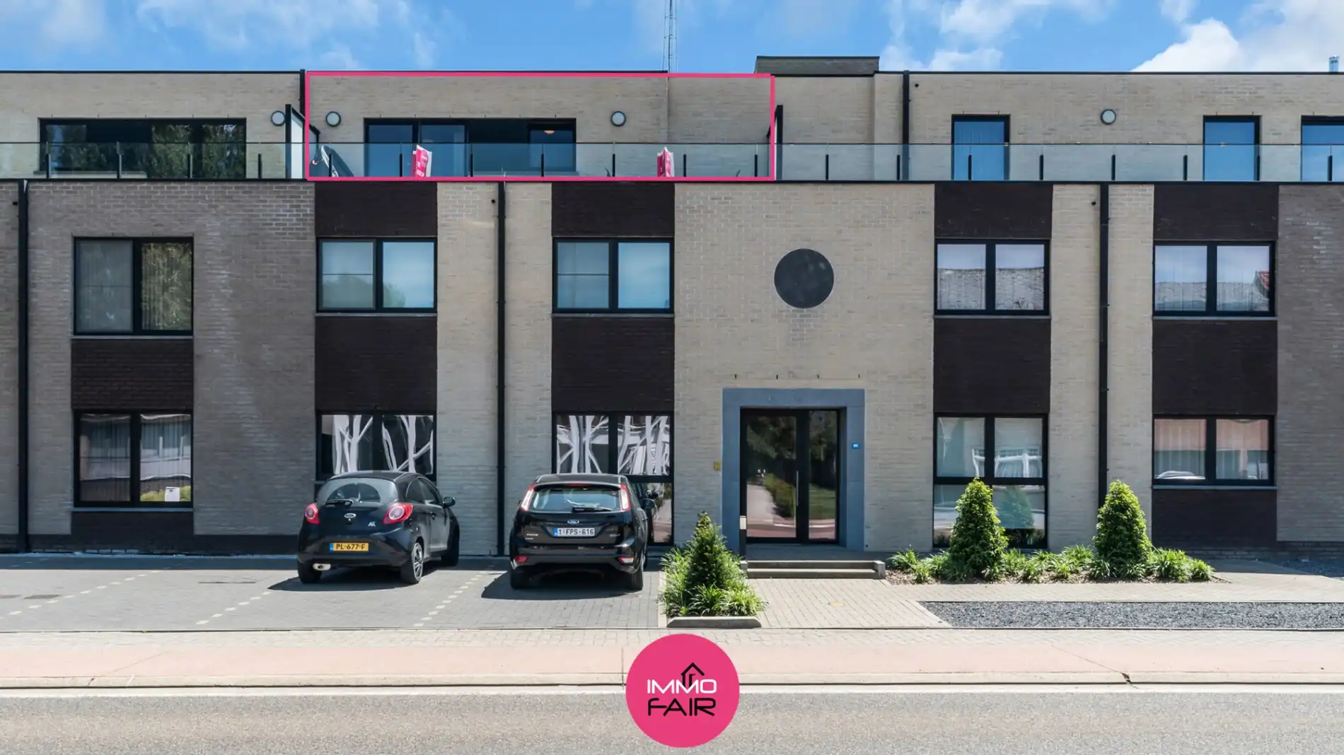 Instapklaar en energiezuinig éénslaapkamerappartement op wandelafstand van het centrum van Lanaken foto {{pictureIndex}}