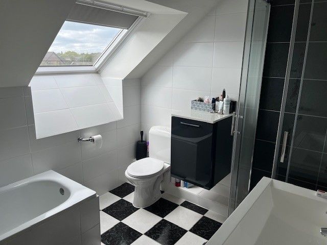 Instapklaar duplex appartement te huur in het landelijke Rekem ✨ foto 9