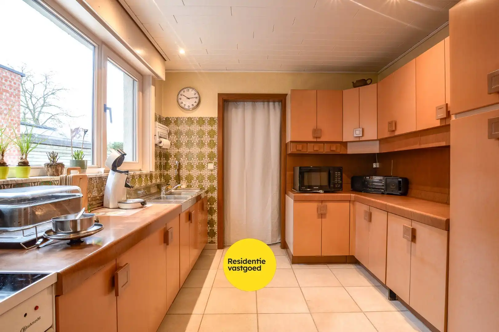 Ruime gezinswoning op 328 m² op topligging in St-Michiels foto 3