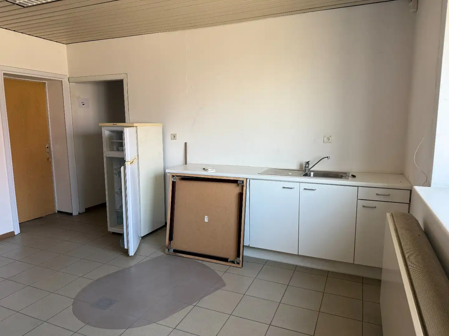 Kantoorgebouw met optie opslagfaciliteiten te Essen foto 8