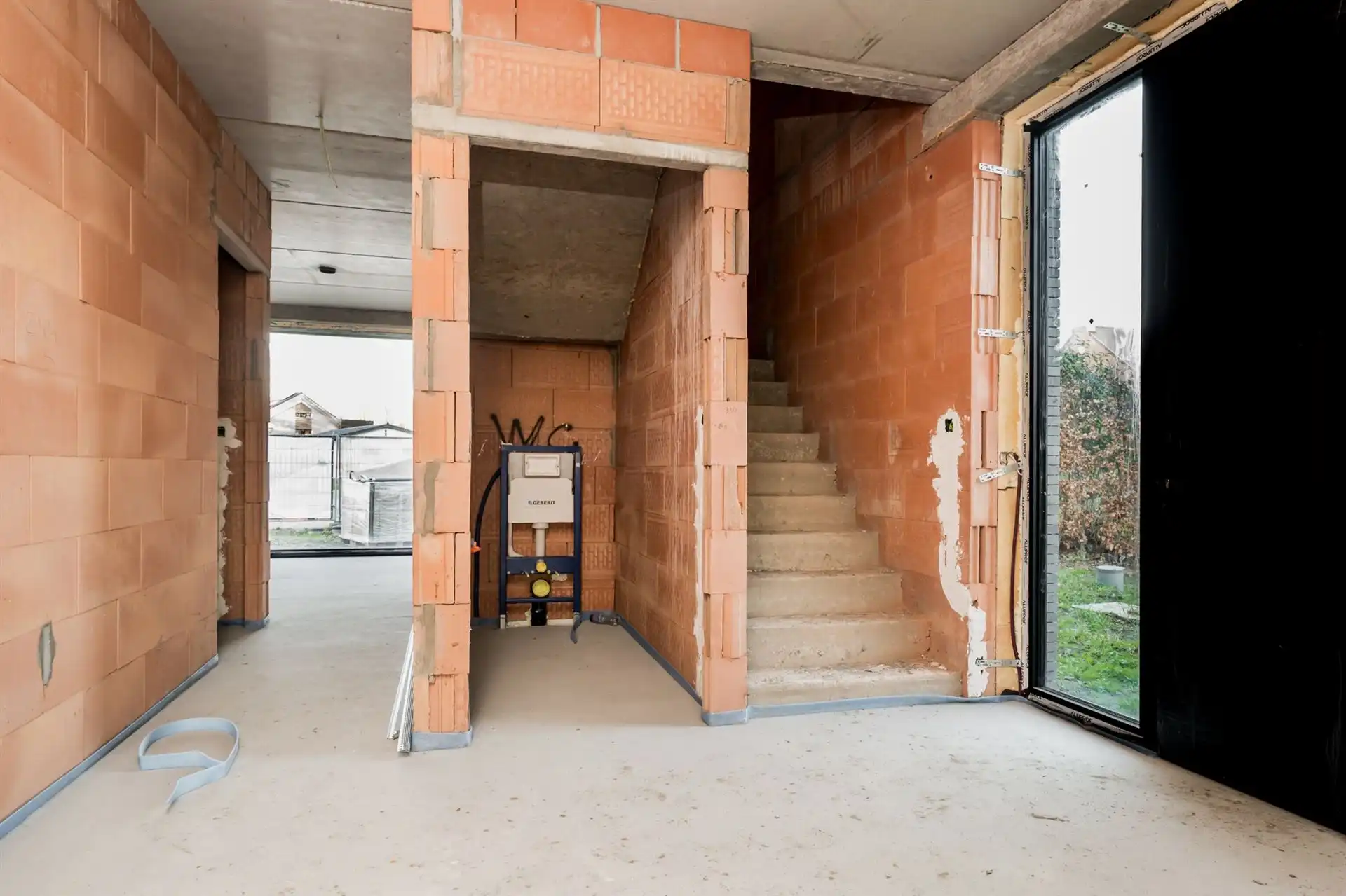 Unieke halfopen nieuwbouwwoning op perceel van 1857m² foto 6