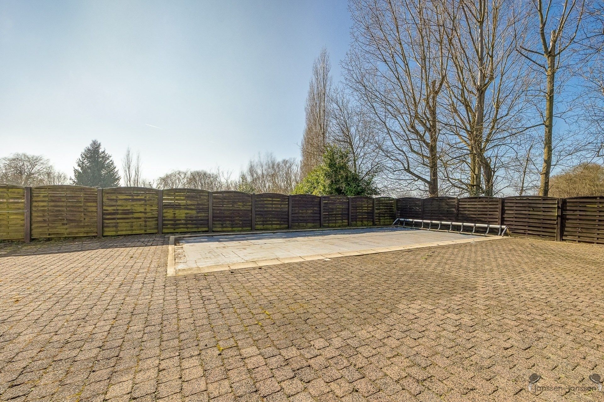 villa op een perceel van 3.552 m² foto 37