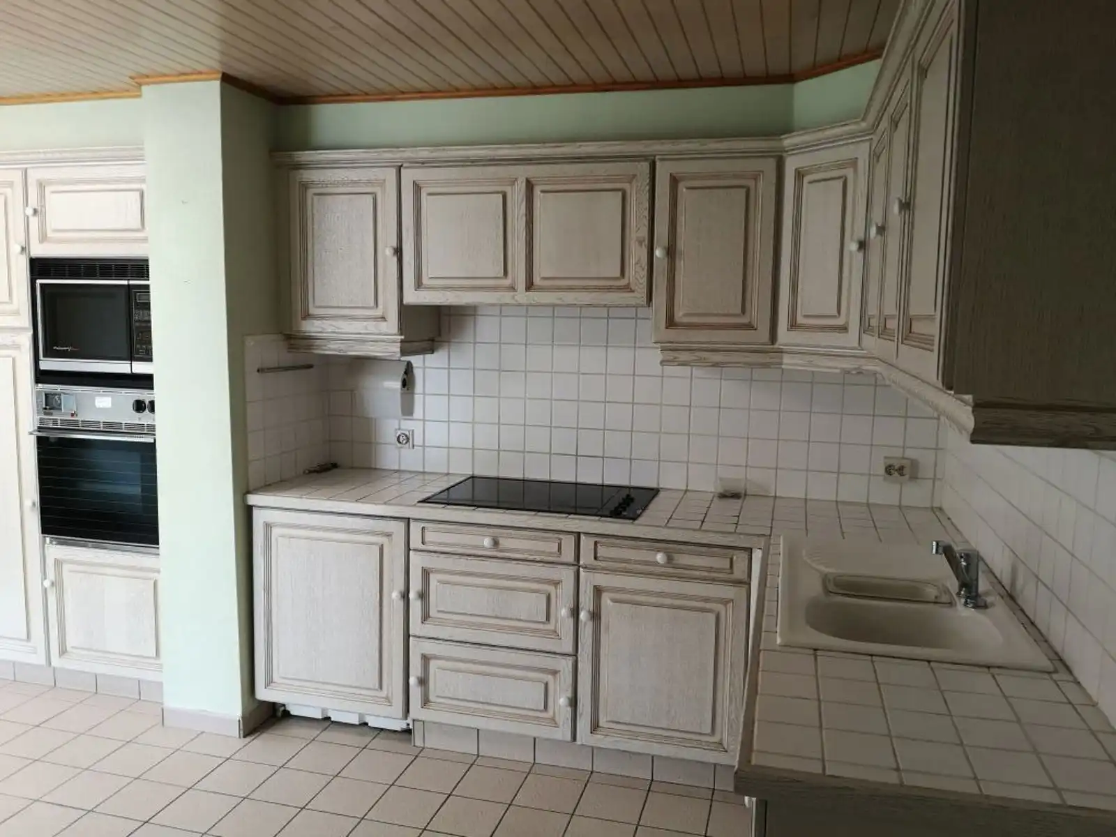 Mooi gelegen gezinswoning foto 7