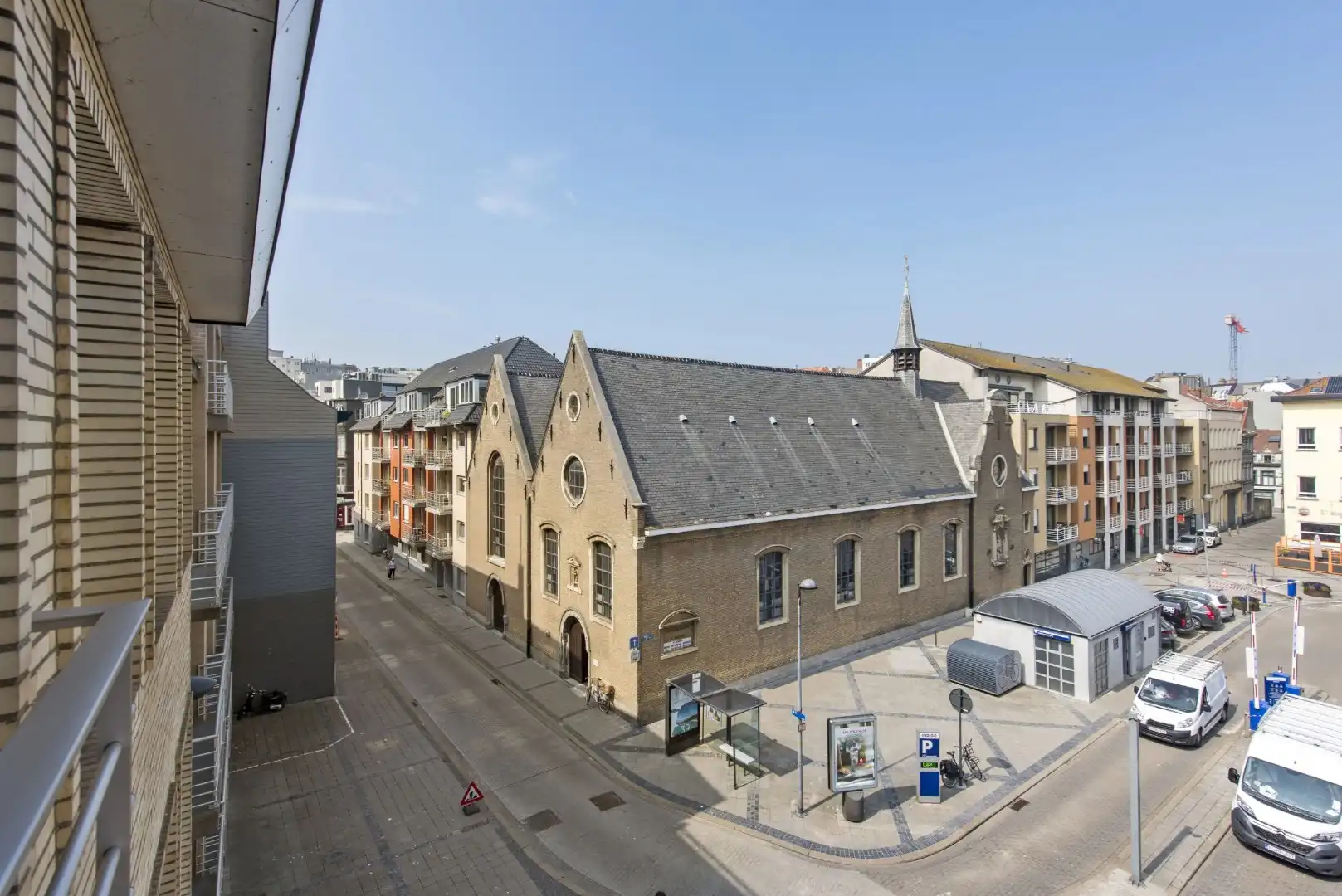 Opbrengsteigendom te koop in het centrum van Oostende met 5 vergunde appartementen foto 7
