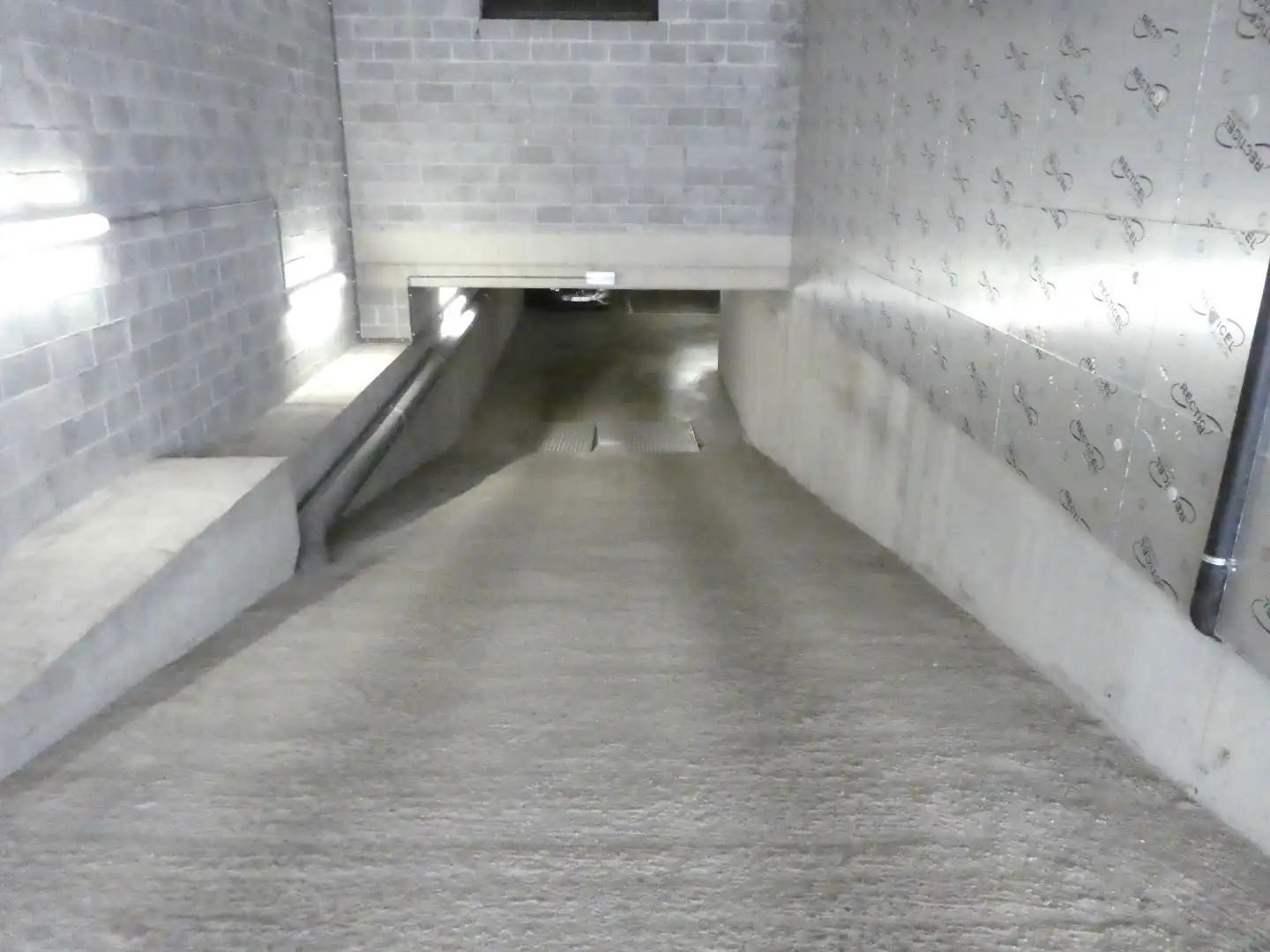 LEUVEN - Autostaanplaats in residentie Den Tympel II foto 4