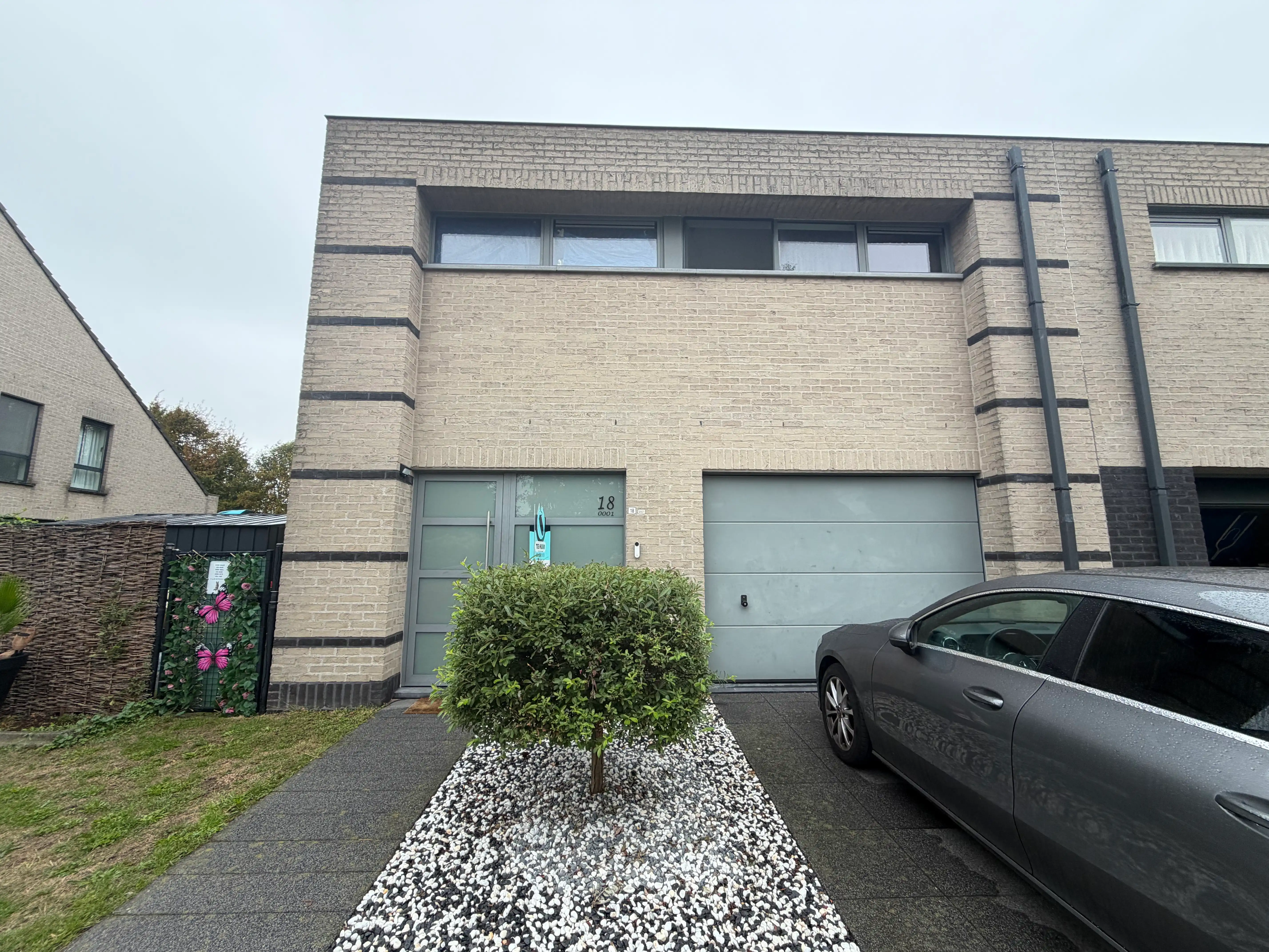 Gebouw te huur Emiel Caluslaan 18/01 - 9060 Zelzate