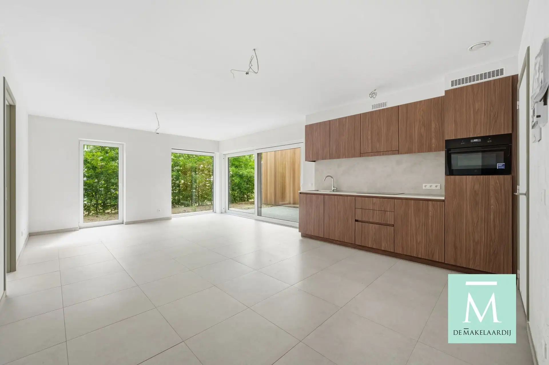 Te huur: stijlvol nieuwbouwappartement met terras in Onze-Lieve-Vrouw-Waver foto 3