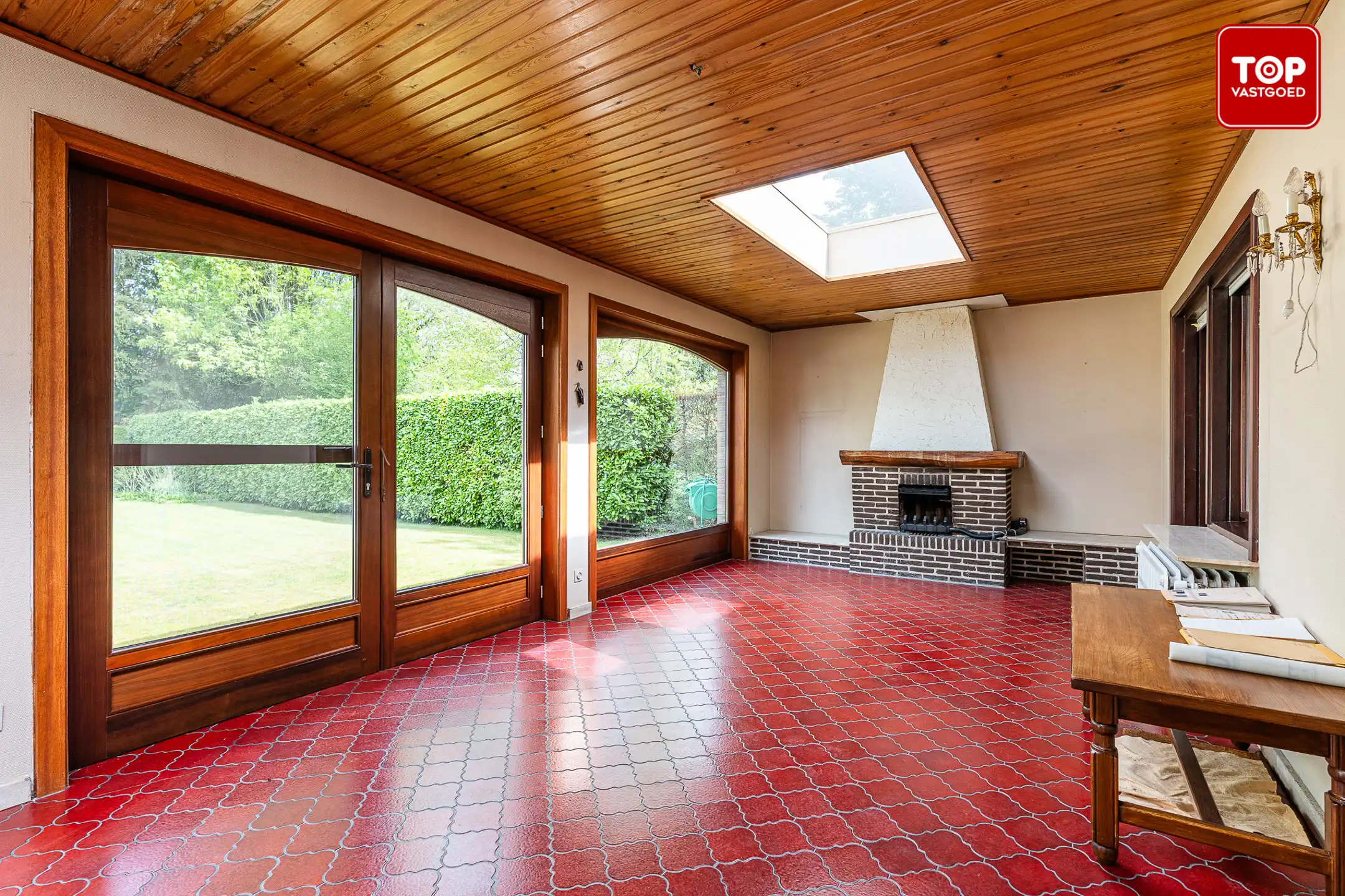 Te renoveren karaktervolle villa met 4 slaapkamers, gelegen op een perceel van 900 m². foto 8