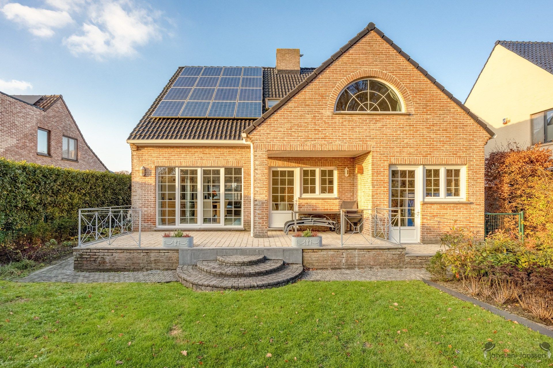 Lichtrijke, top-onderhouden woning in een doodlopende straat in hartje Sint-Job foto 35
