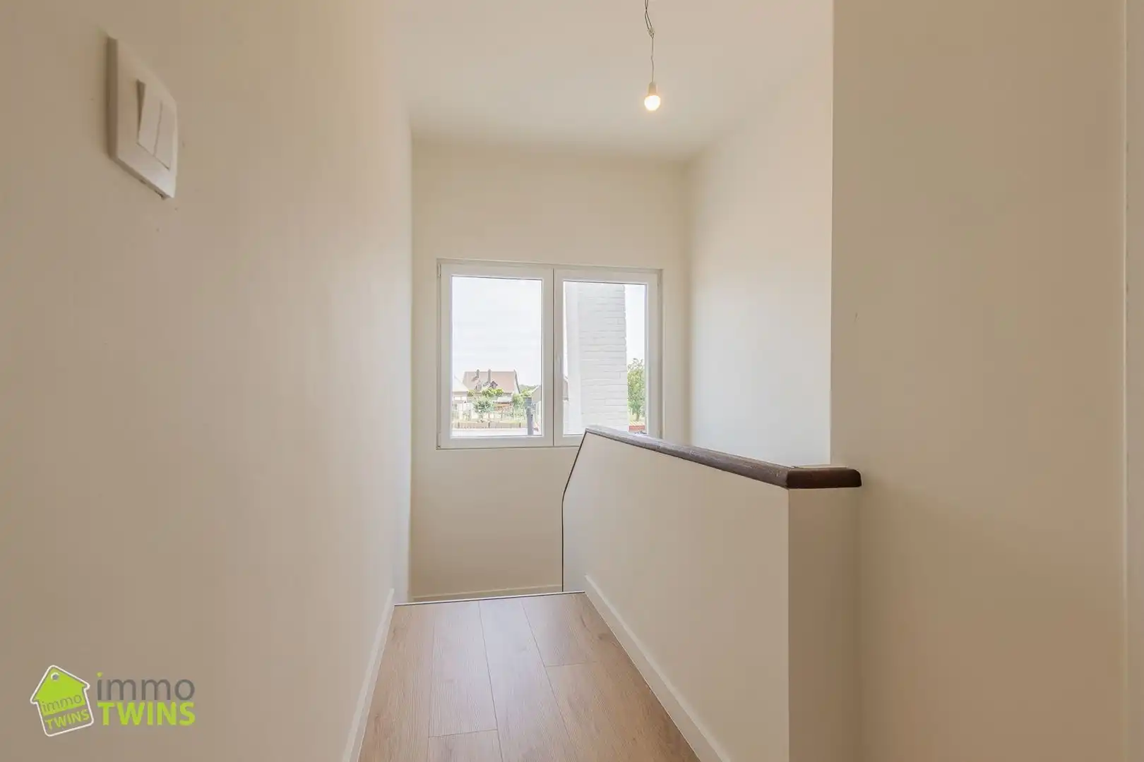Te koop Instapklare ruime woning met achterliggende weide in Zele foto 21