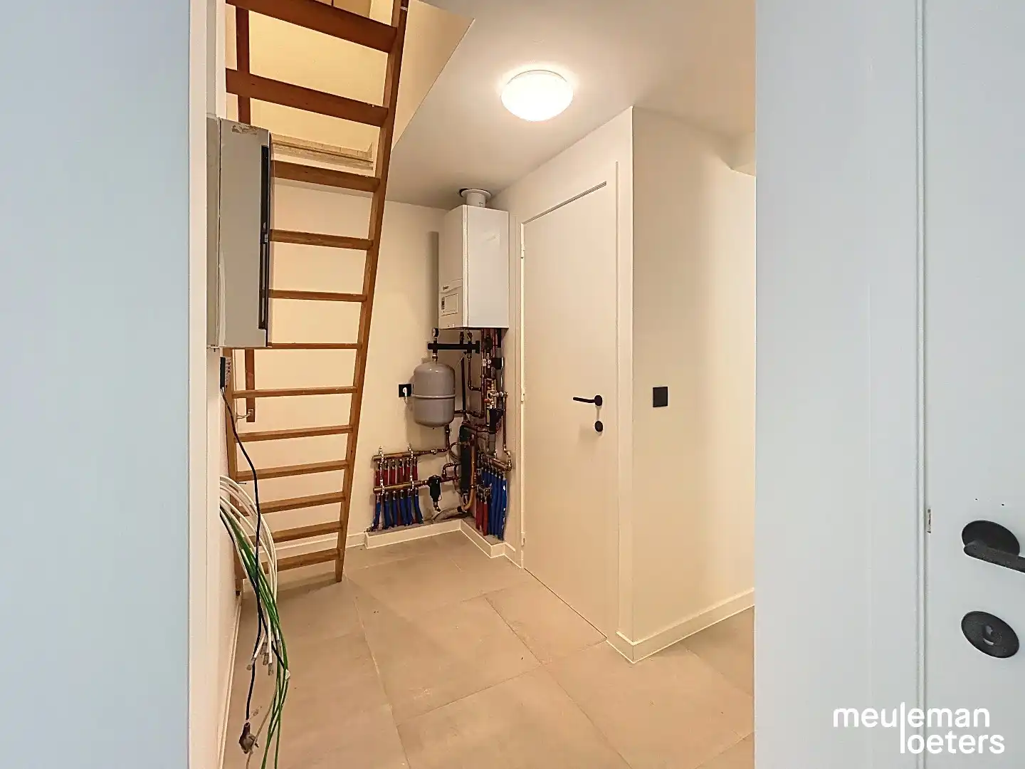 Prachtige rijwoning met 3 slaapkamers foto 13