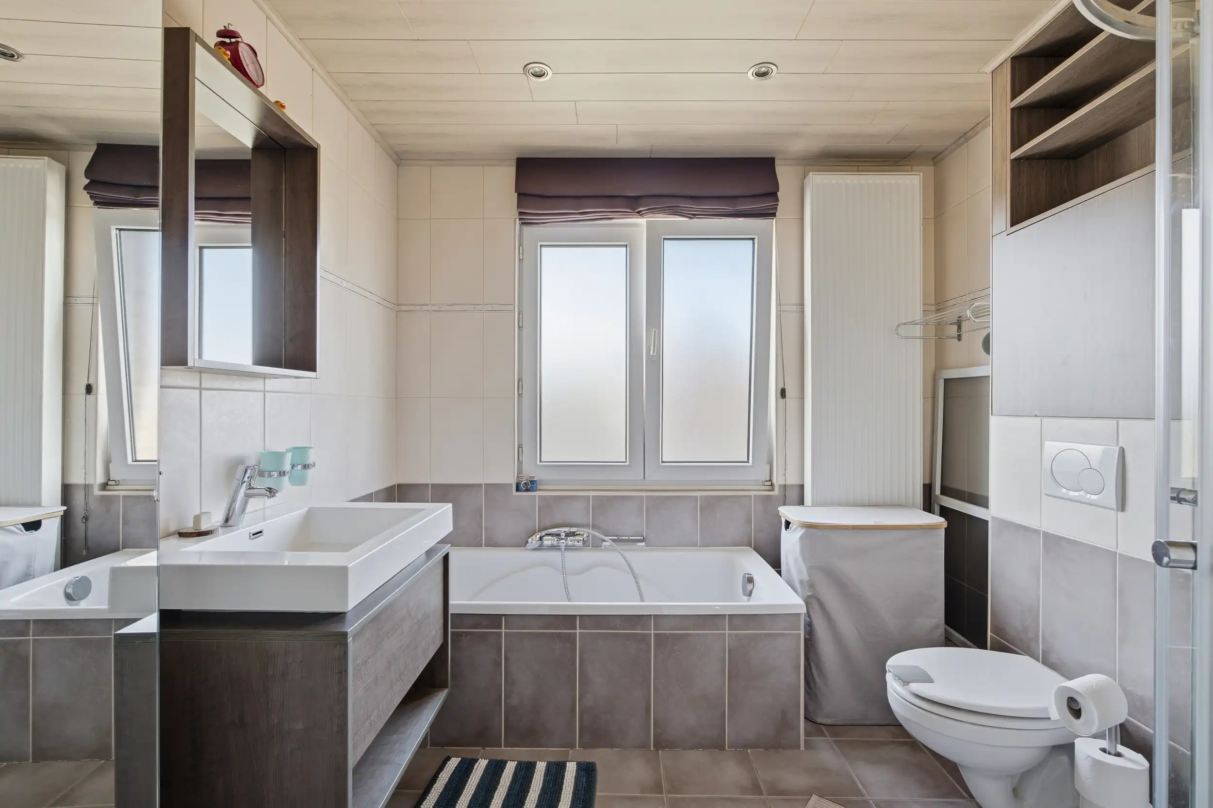 Instapklare rijwoning 3 slp nabij Gentbrugse Meersen foto 12