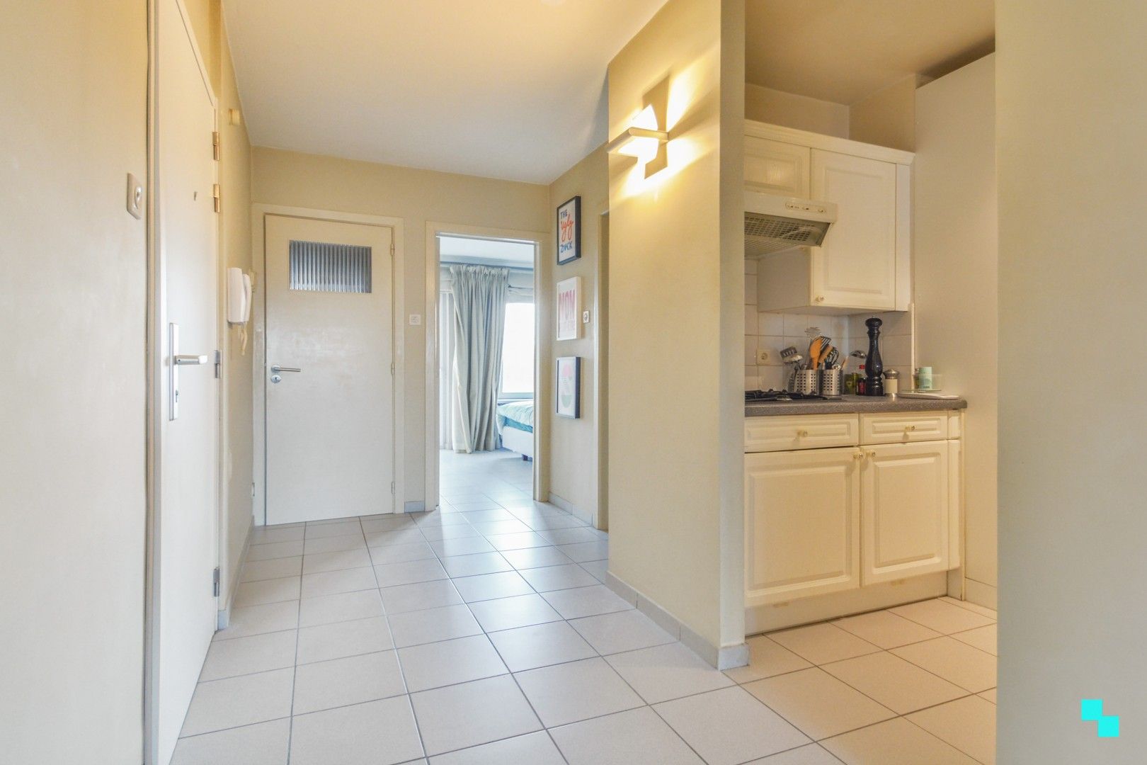 Appartement met garagebox op de Coupure foto 9