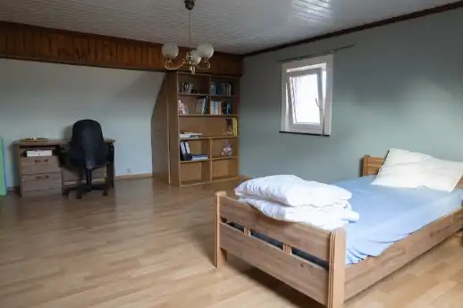 Instapklare woning met tuin in landelijk kader foto 43