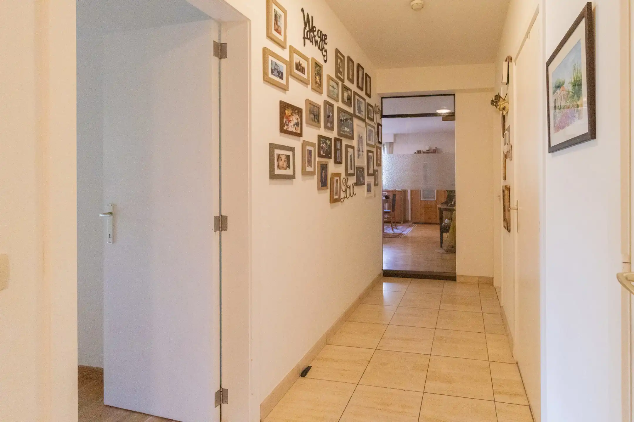 Prachtig appartement met 2 slaapkamers foto 2