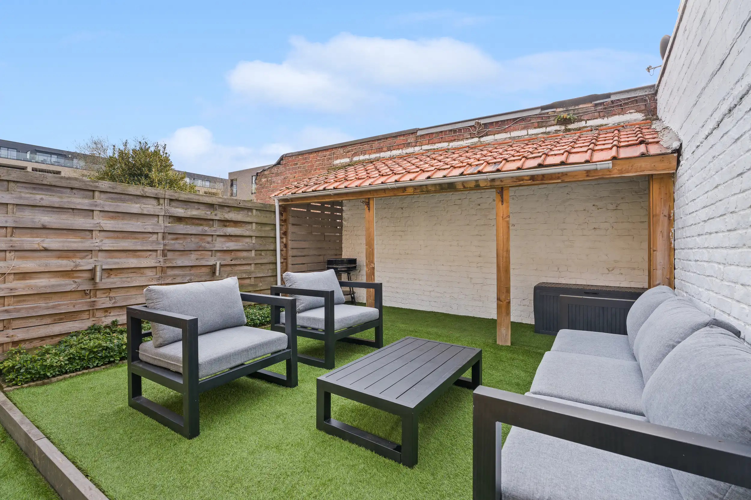 Instapklare starterswoning vlakbij centrum Kortrijk foto 11