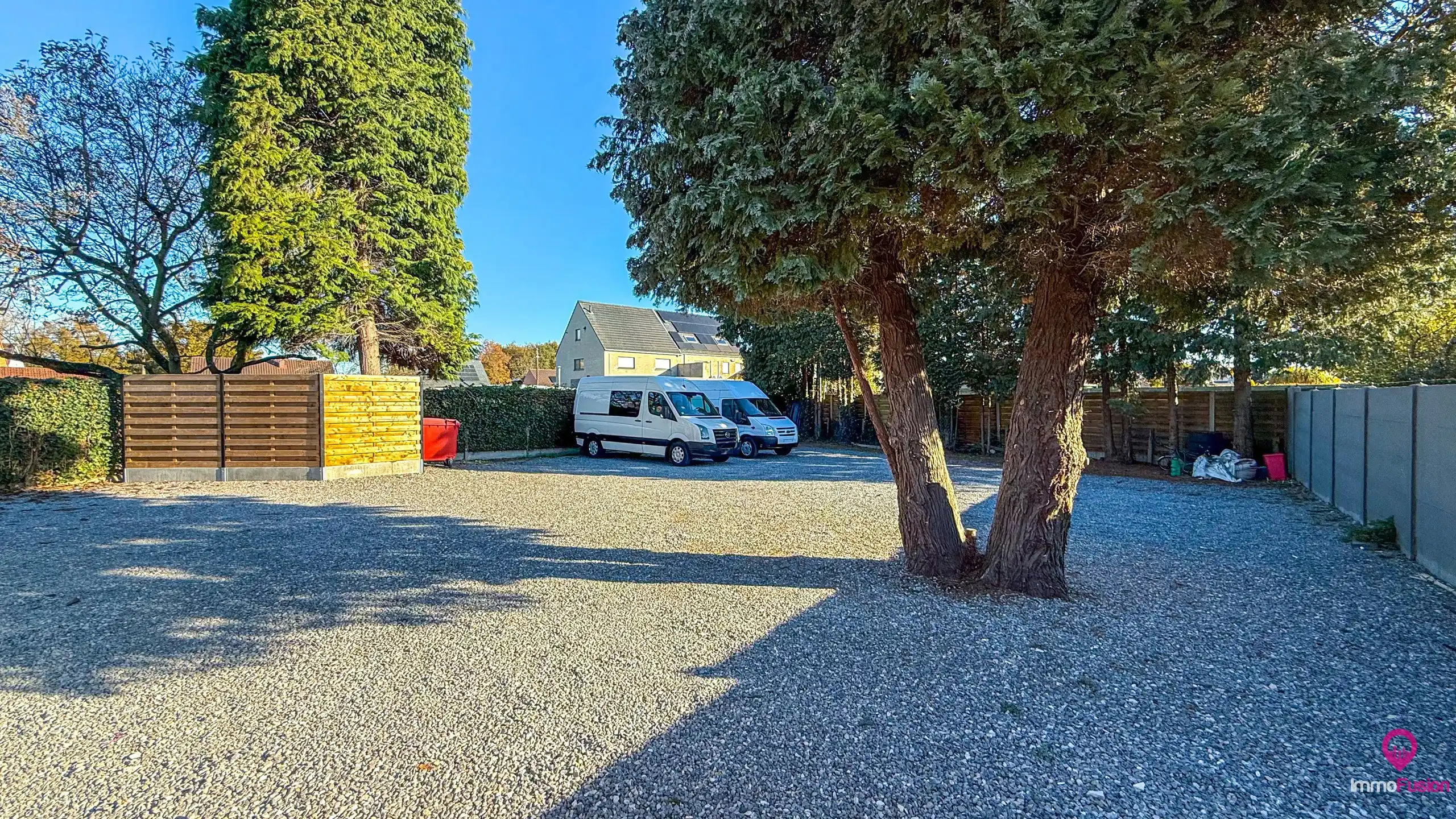 Instapklare woning met 5 slpks op riant perceel te Paal! foto 42