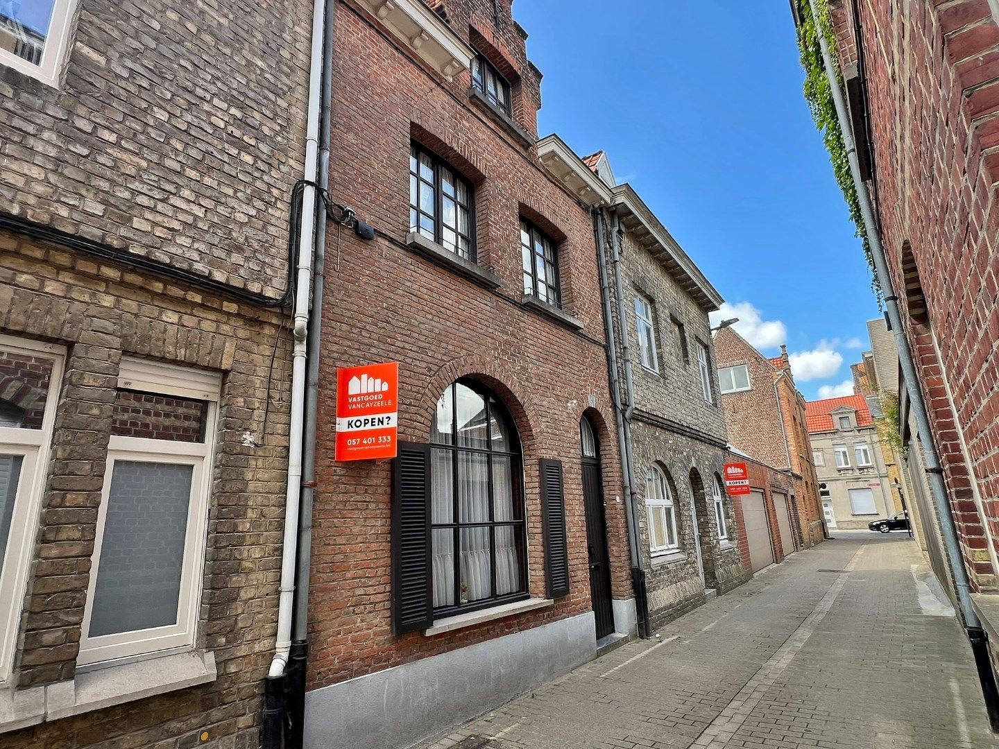 ()=>{if(producerUpdateValueVersion(node),producerAccessed(node),node.value===ERRORED)throw node.error;return node.value} Sint-Godelievestraat 4 - - 8900 Ieper