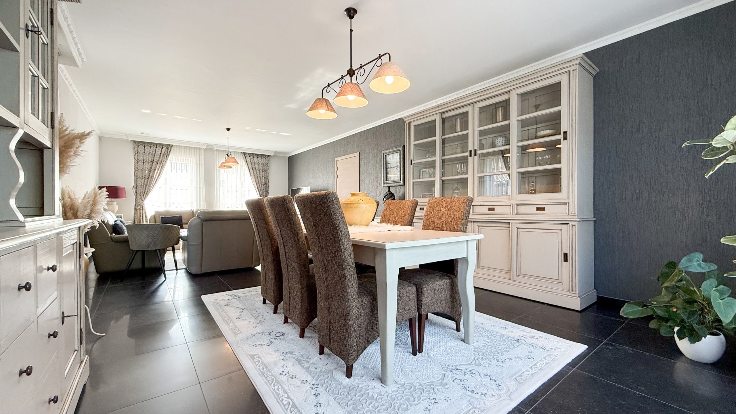Karaktervolle nieuwbouw villa met 6slpks te Houthalen! foto 7