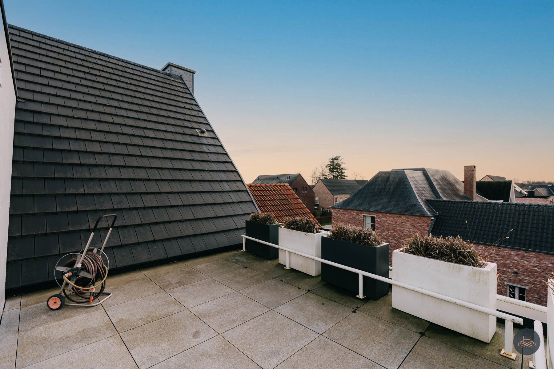 Prachtige penthouse met garage op toplocatie in Putte foto 21