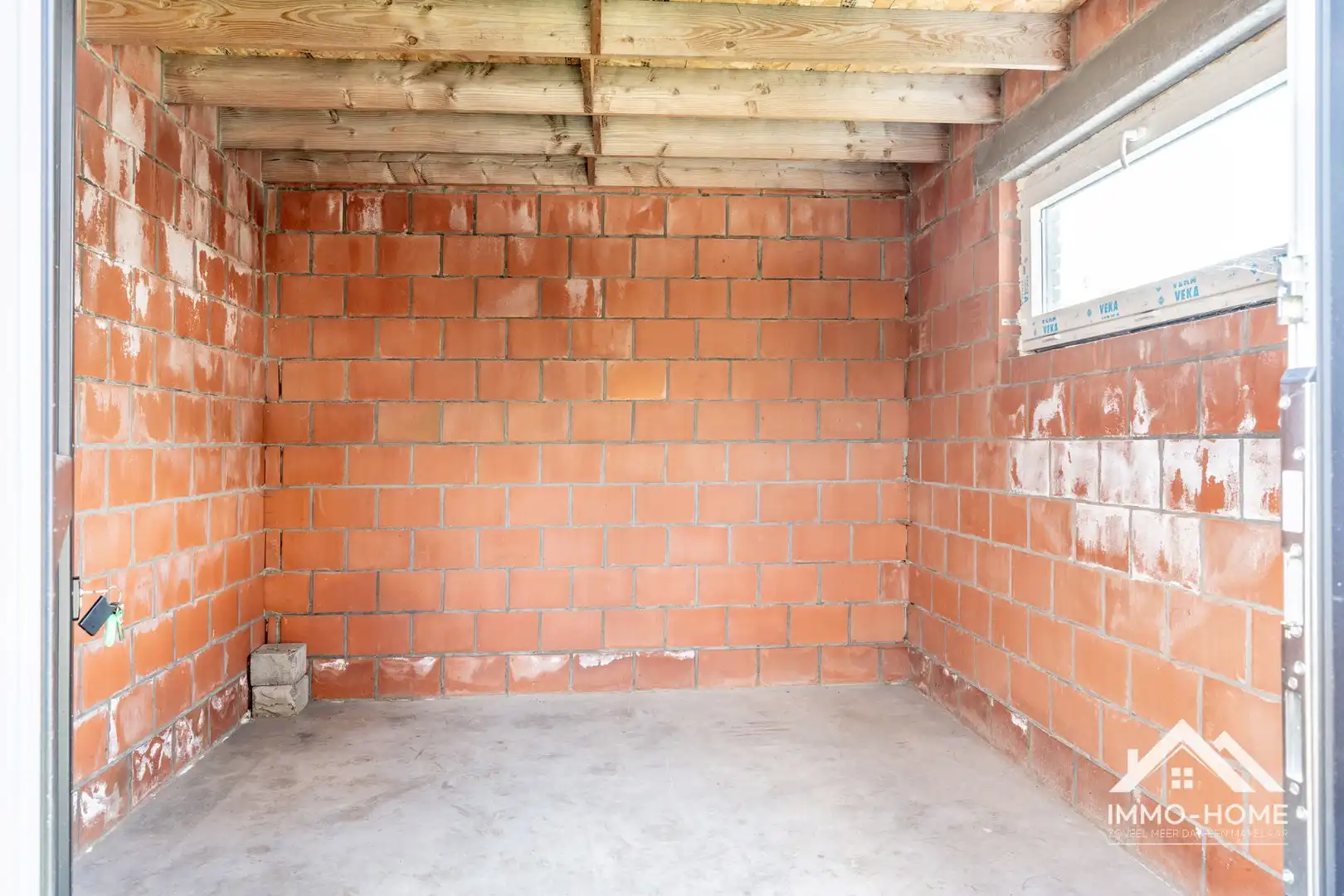 HOB casco woning met héél veel potentieel foto 25