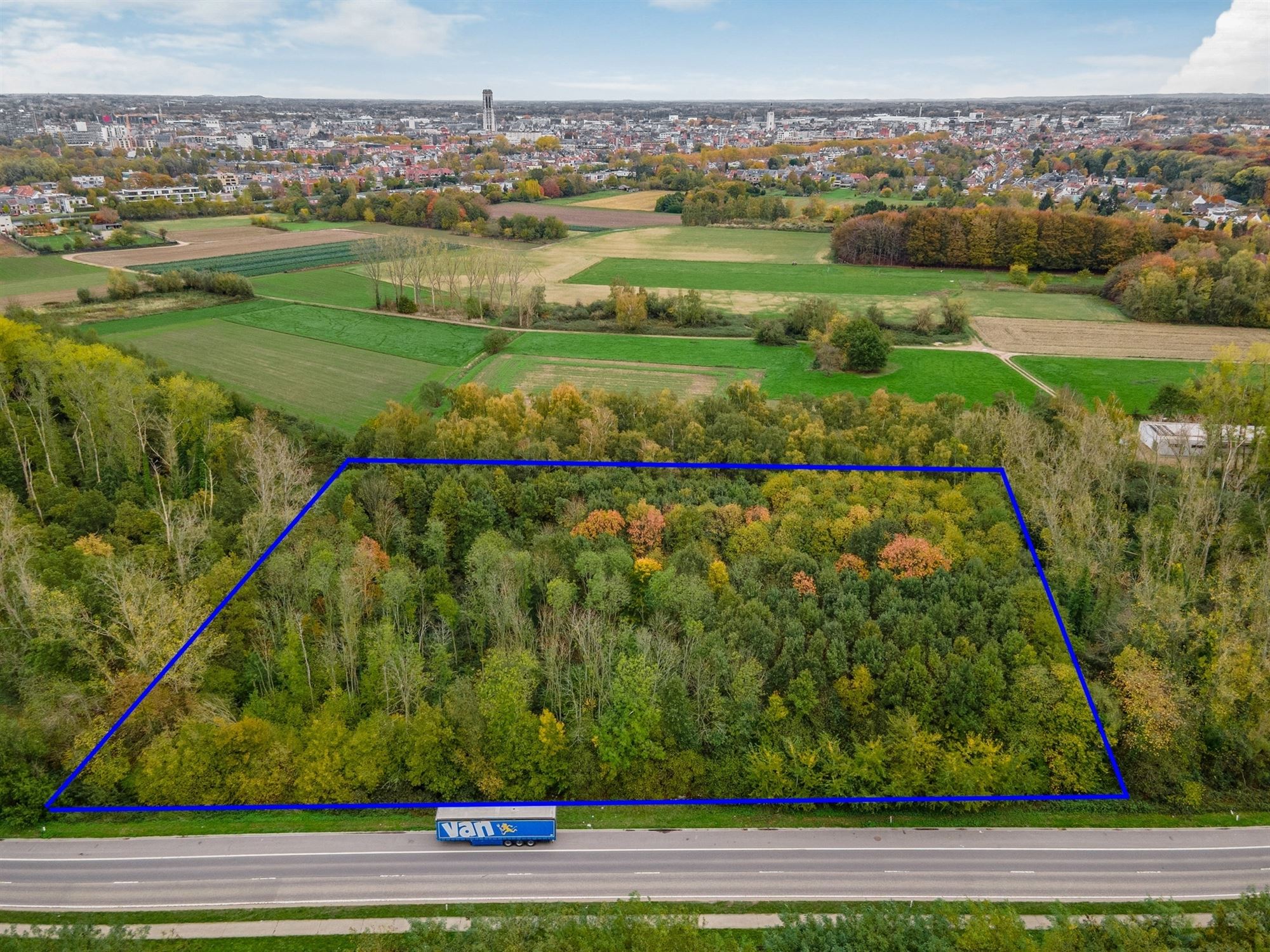 Prachtig perceel met bomen te Mechelen foto 2